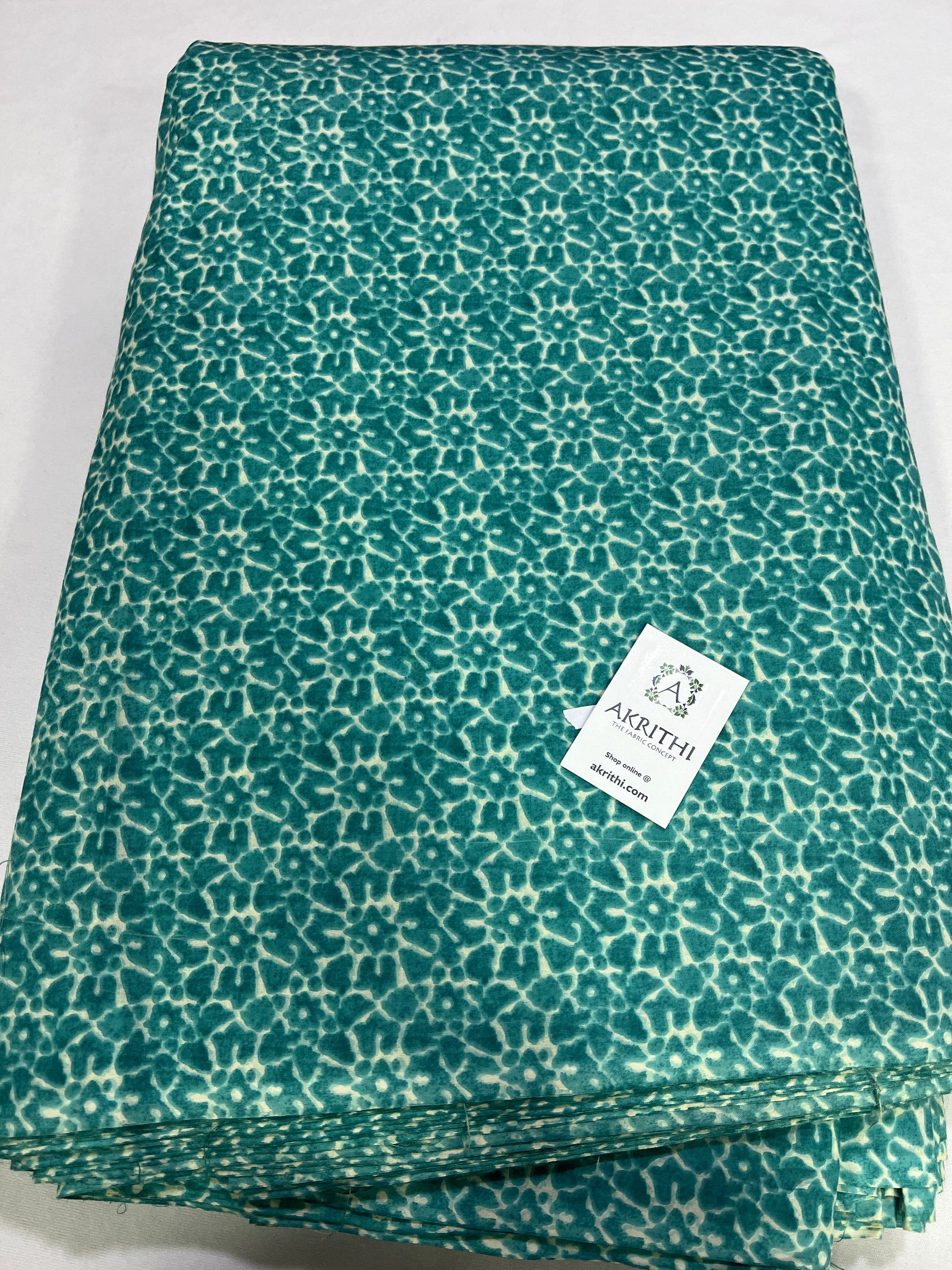 Printed pure cotton fabric