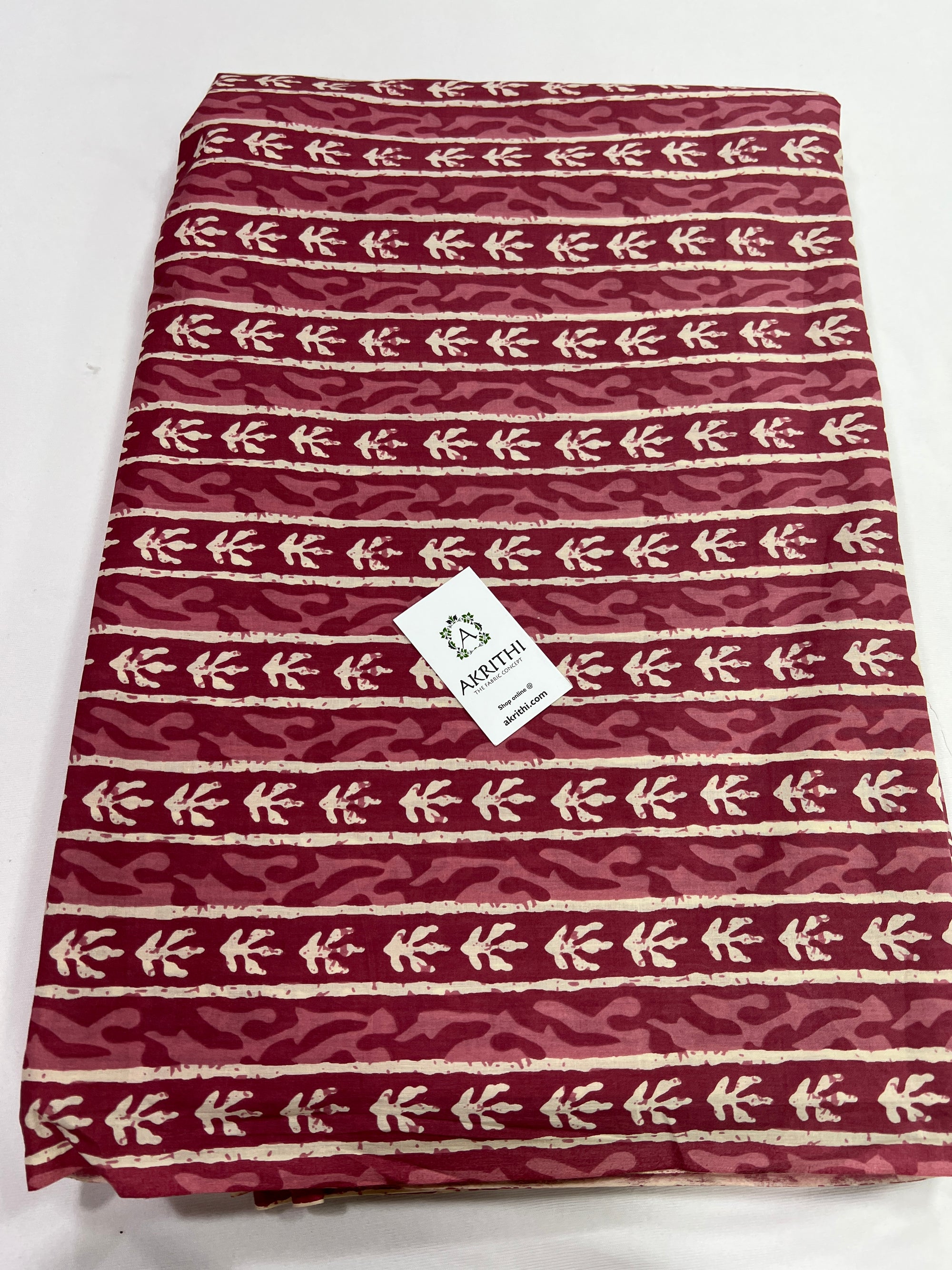 Printed pure cotton fabric