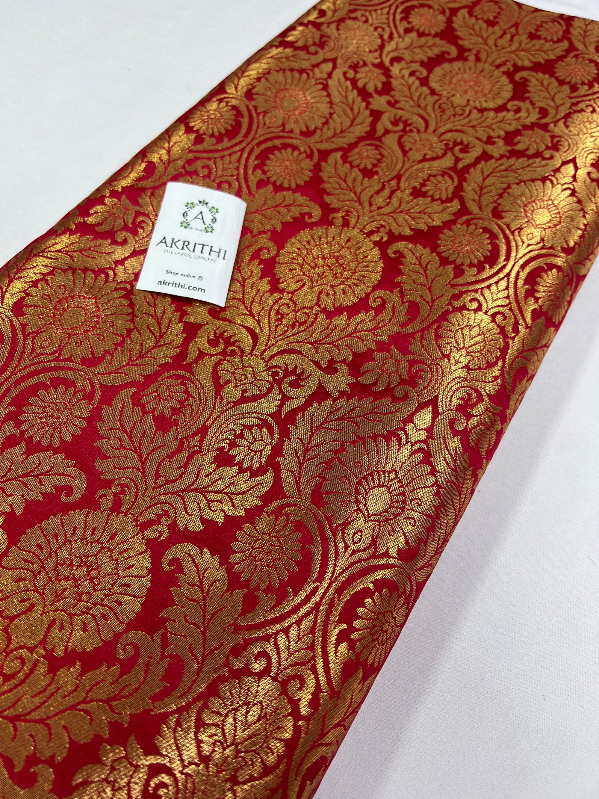 Handloom Banarasi brocade fabric