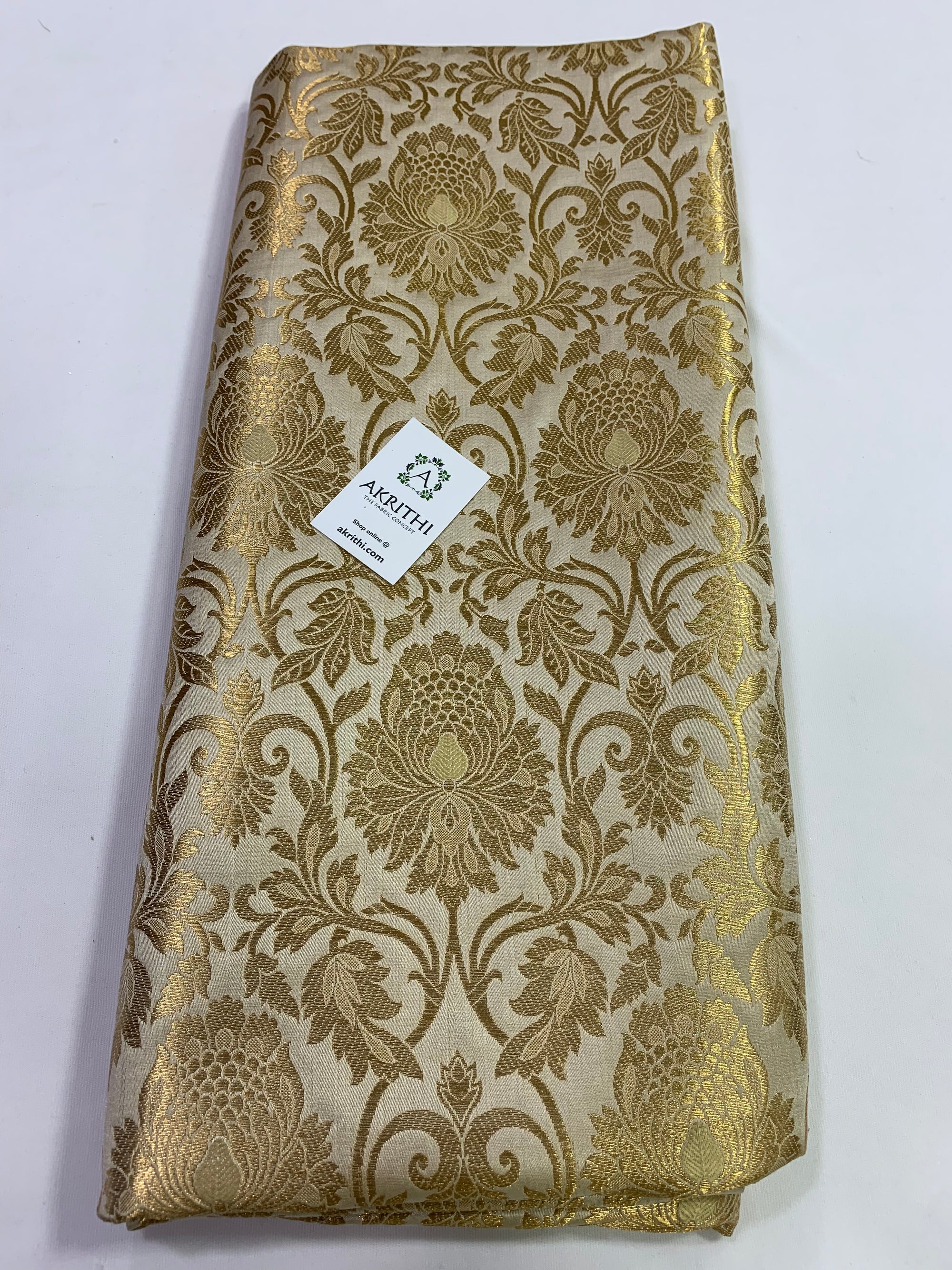 Handloom Banarasi brocade fabric