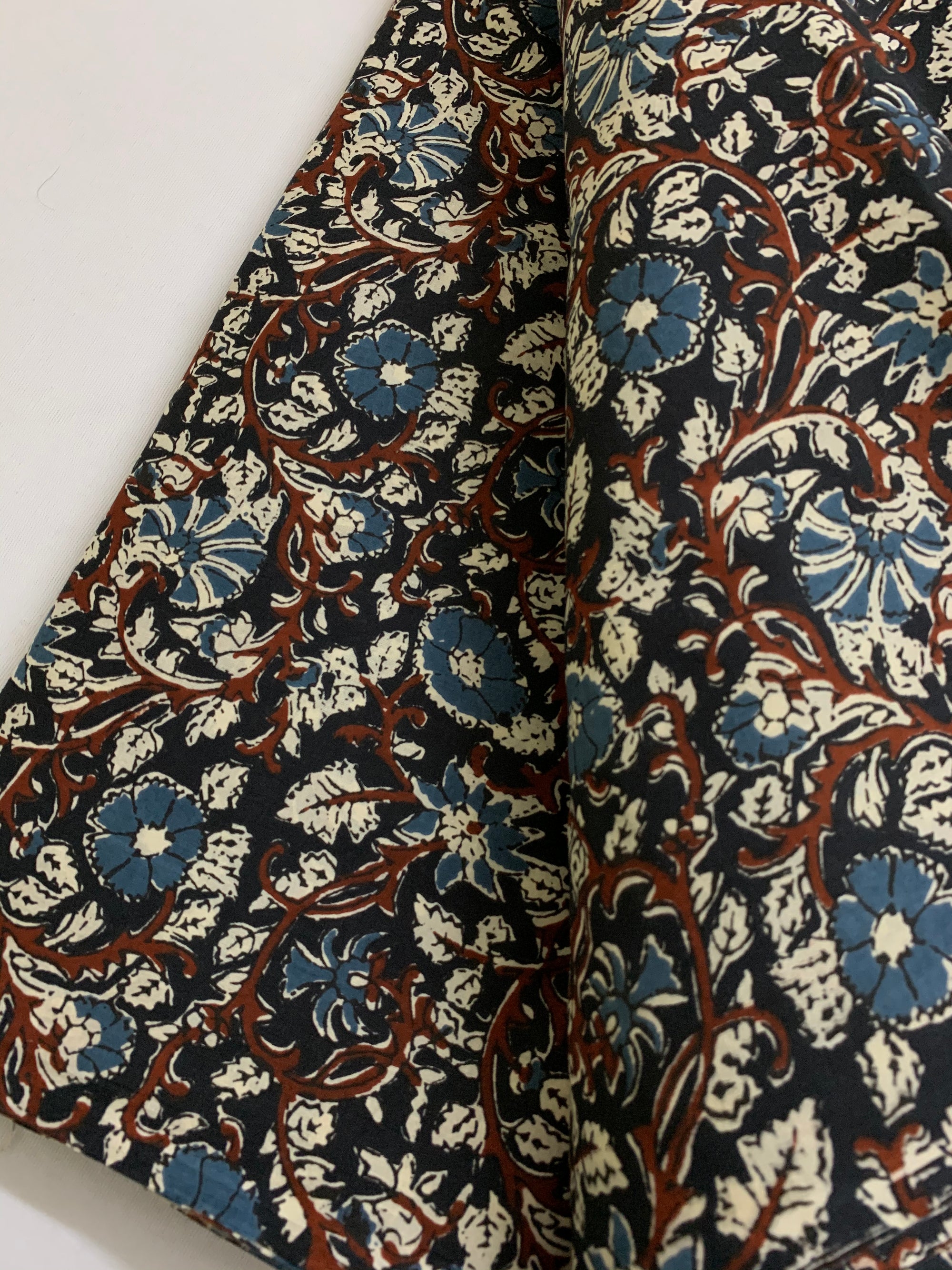 Printed cotton fabric 80 cms