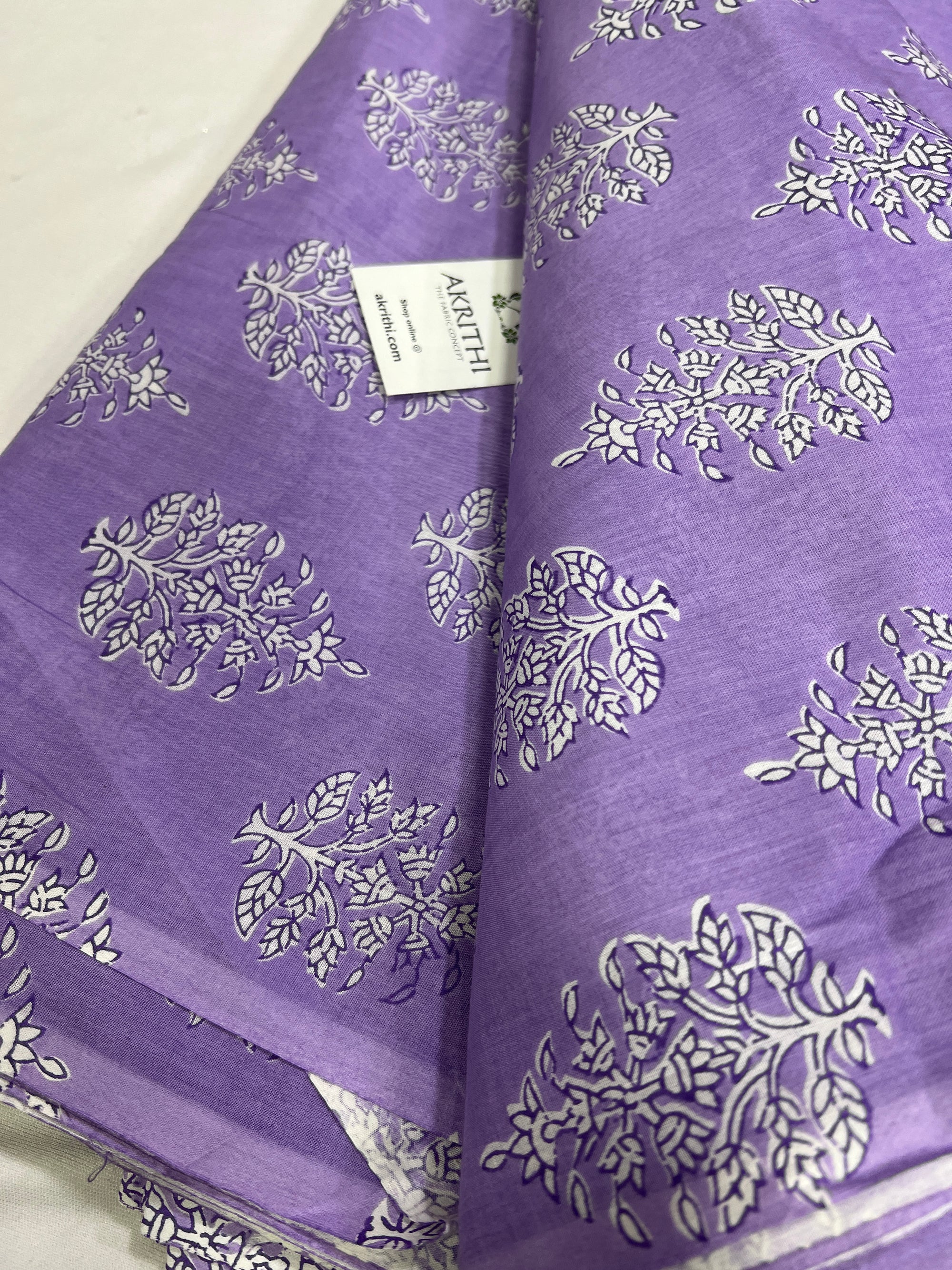 Printed pure cotton fabric