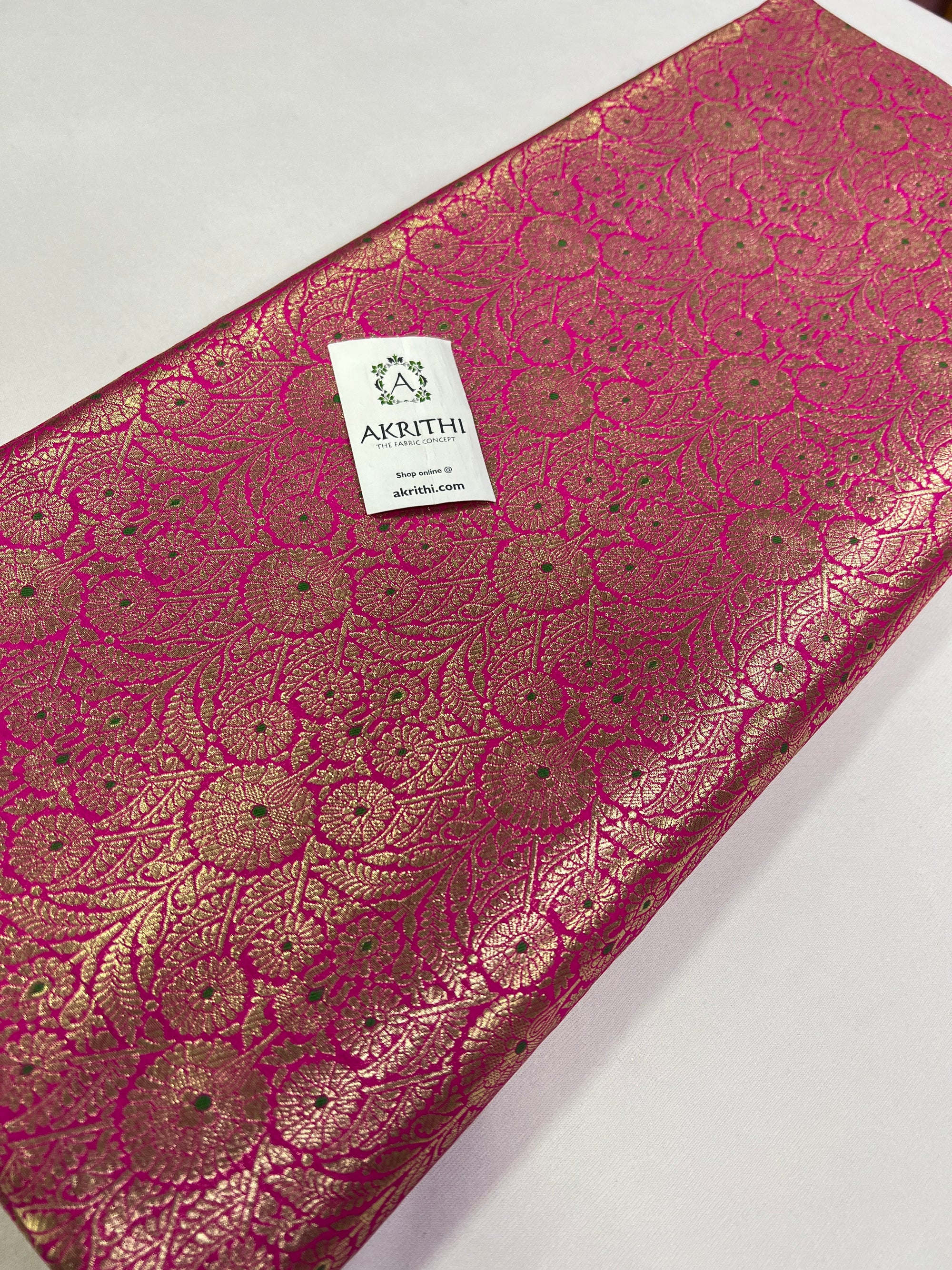 Handloom Banarasi brocade fabric