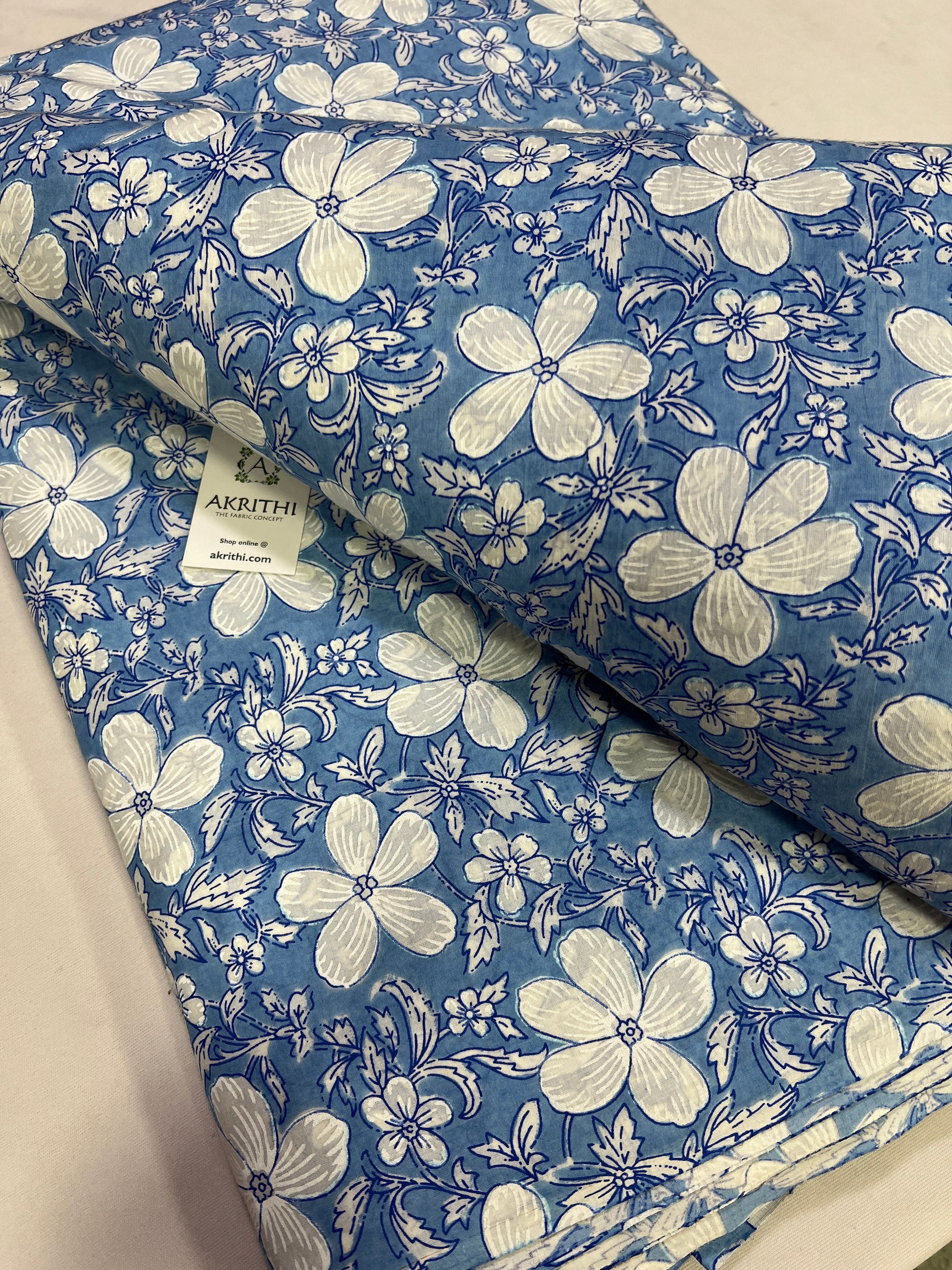 Printed pure cotton fabric