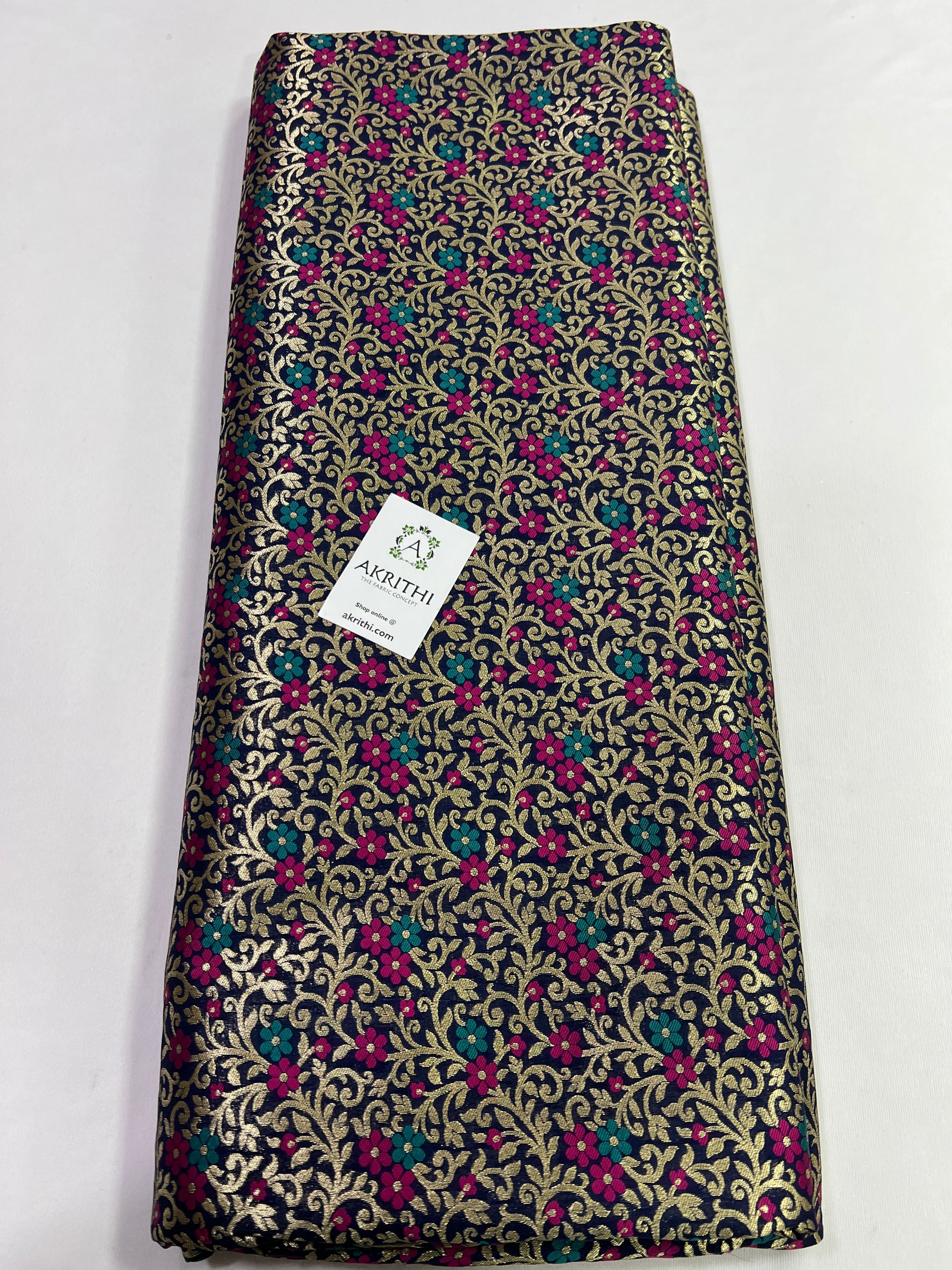 Banarasi kimkhab fabric