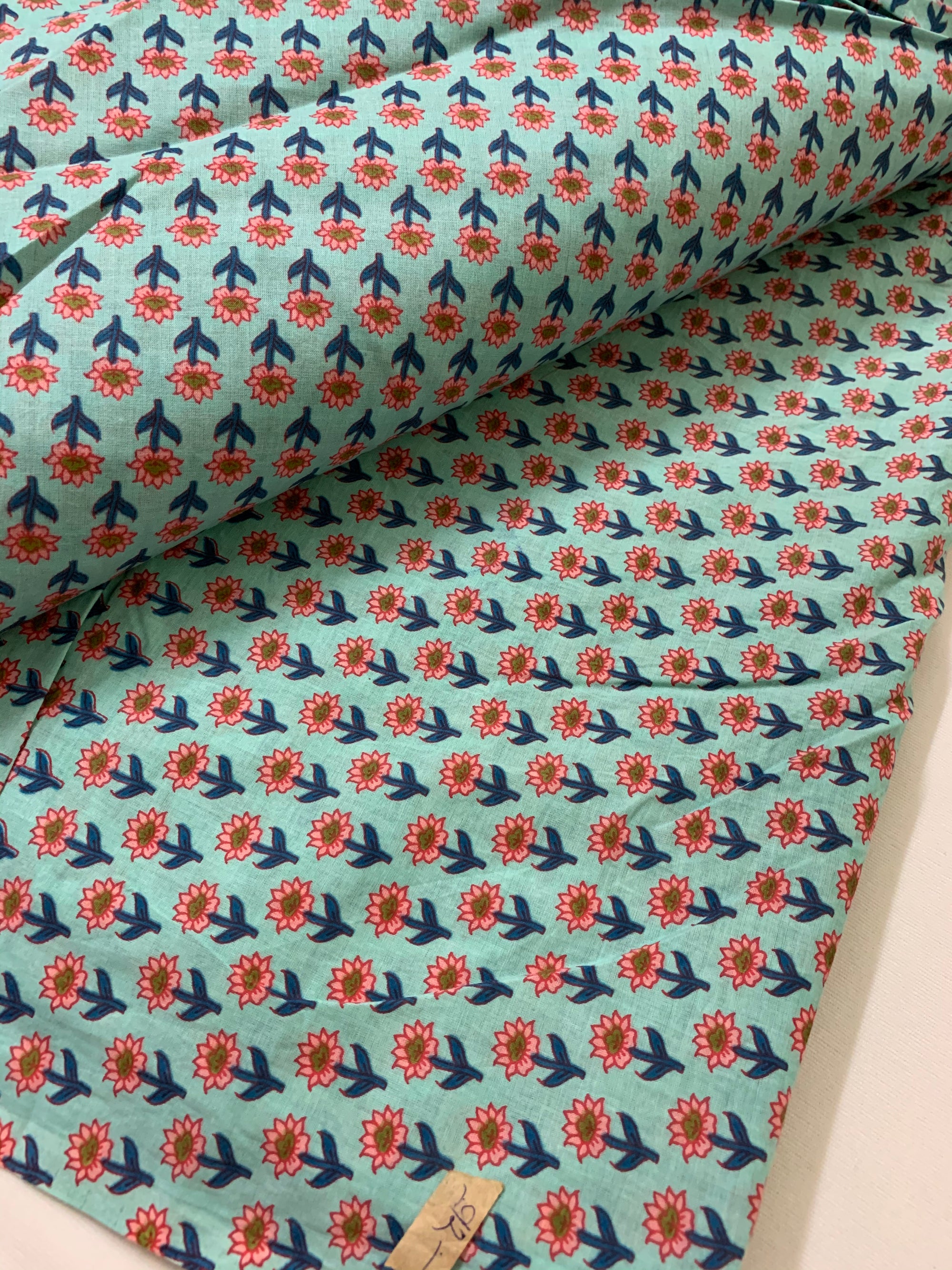 Printed pure cotton fabric