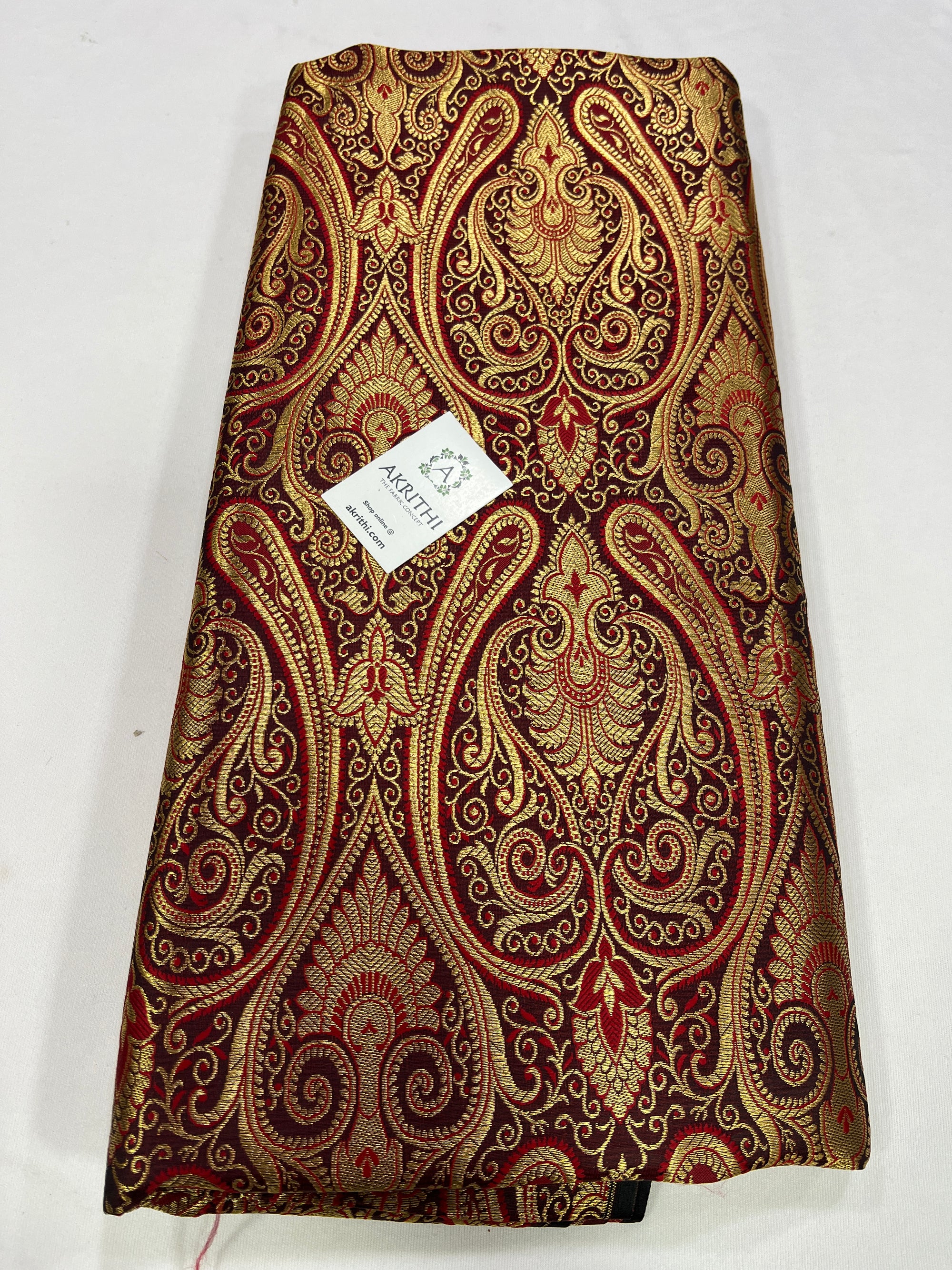 Handloom Banarasi brocade fabric