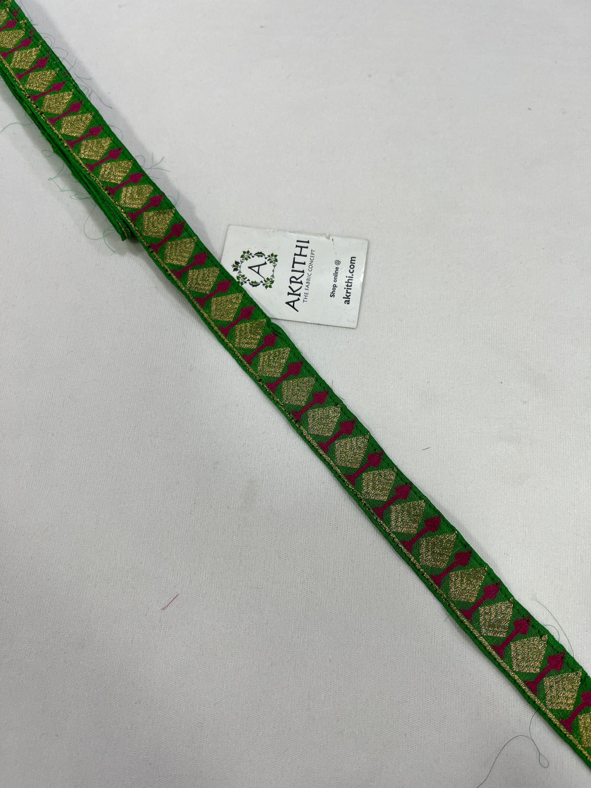 Handloom Banarasi lace 5 metres roll