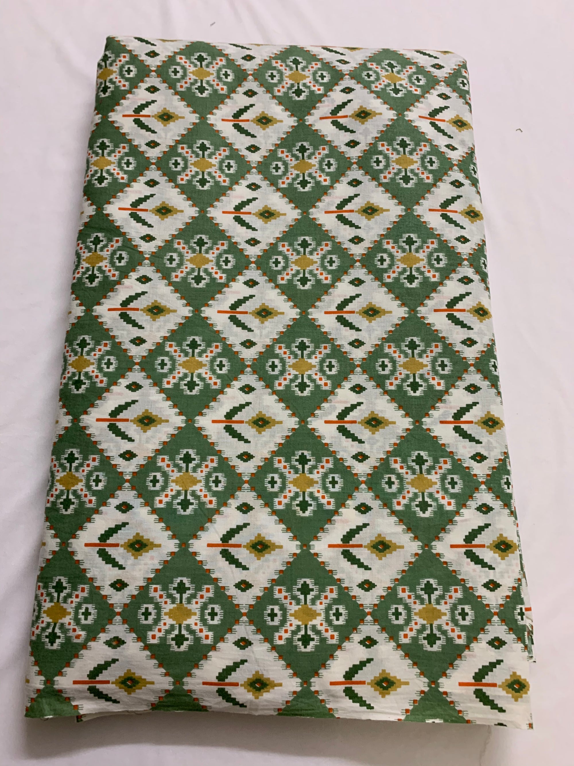 Printed pure cotton fabric