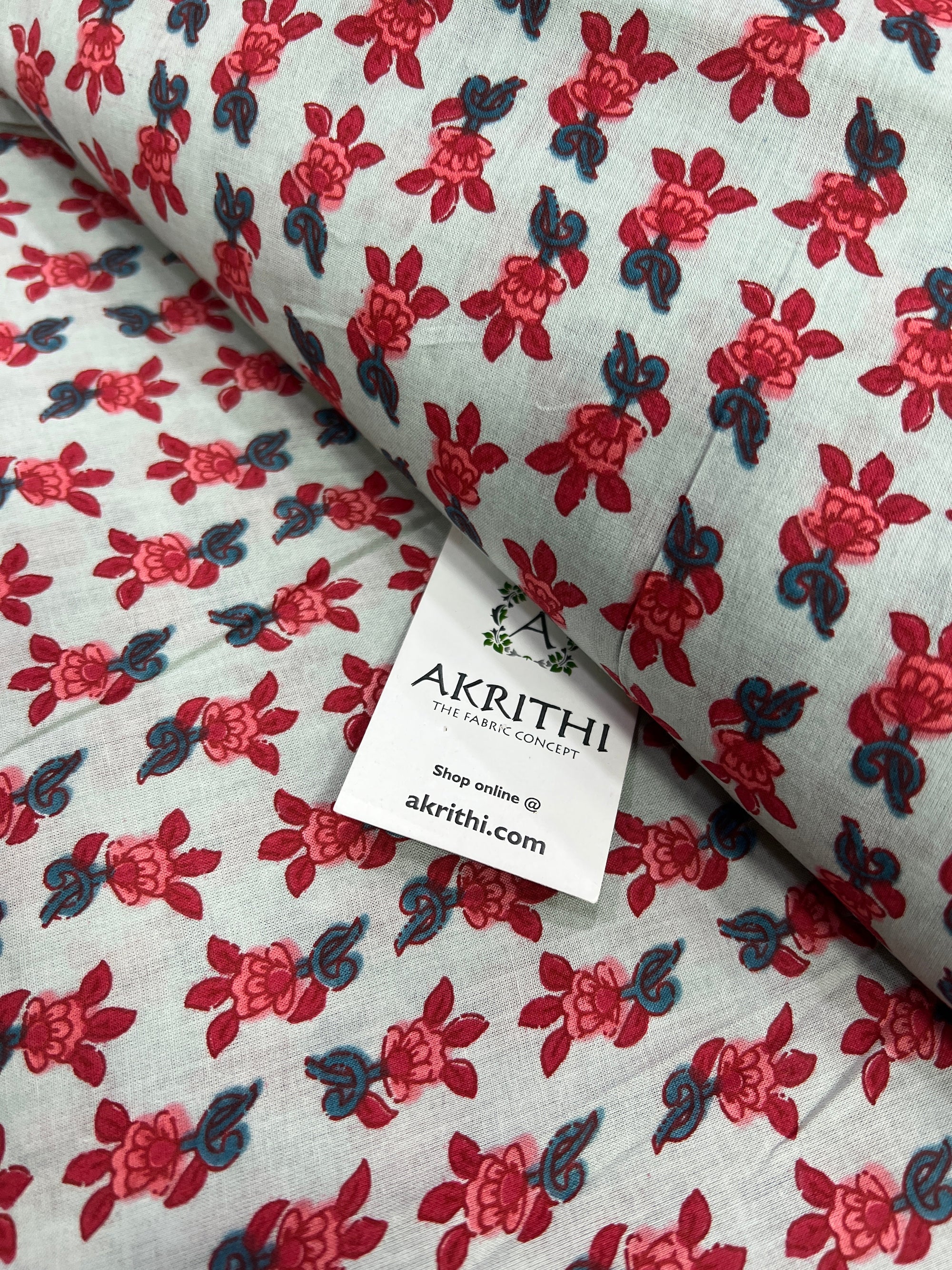 Printed pure cotton fabric