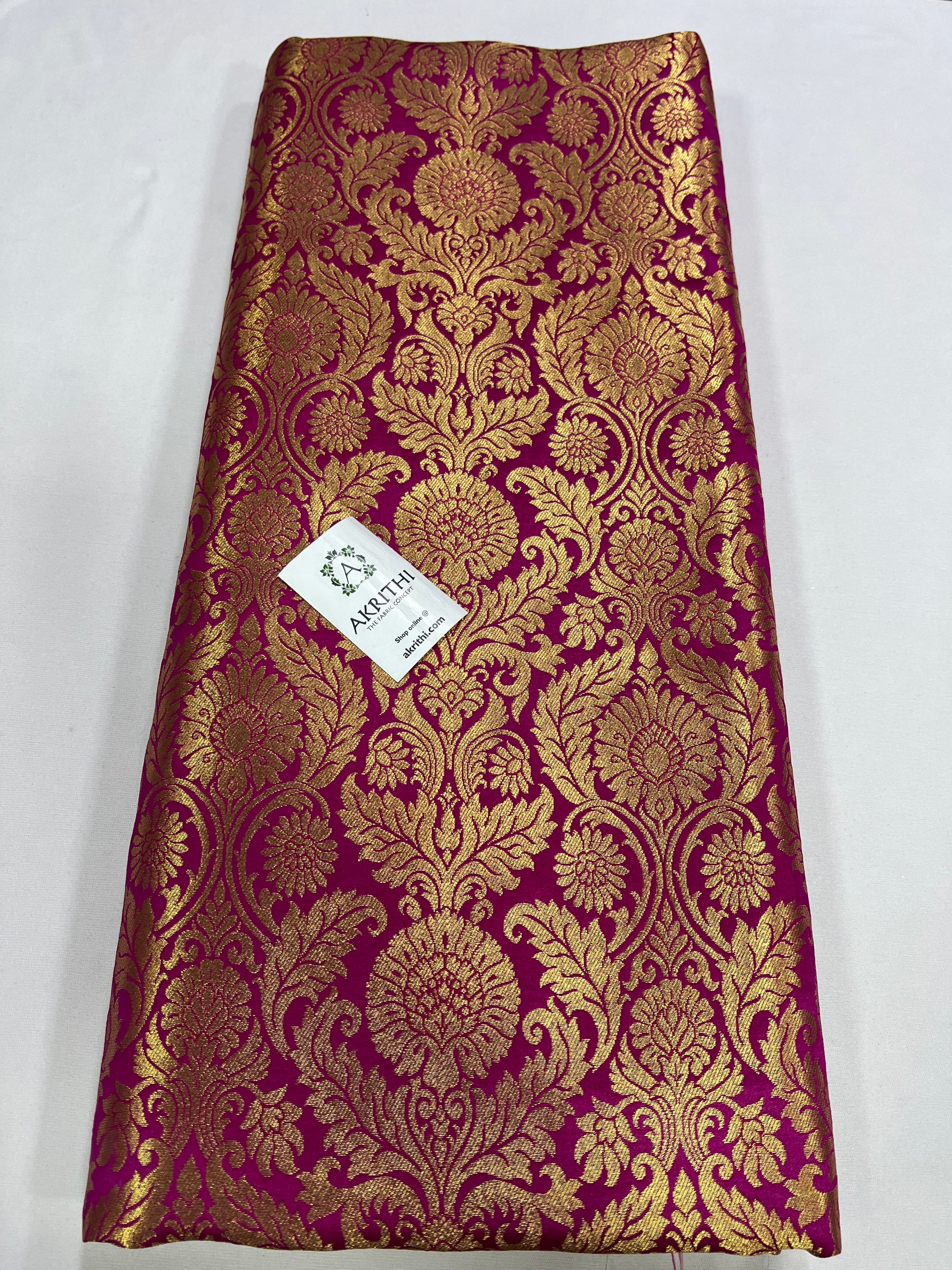 Handloom Banarasi brocade fabric