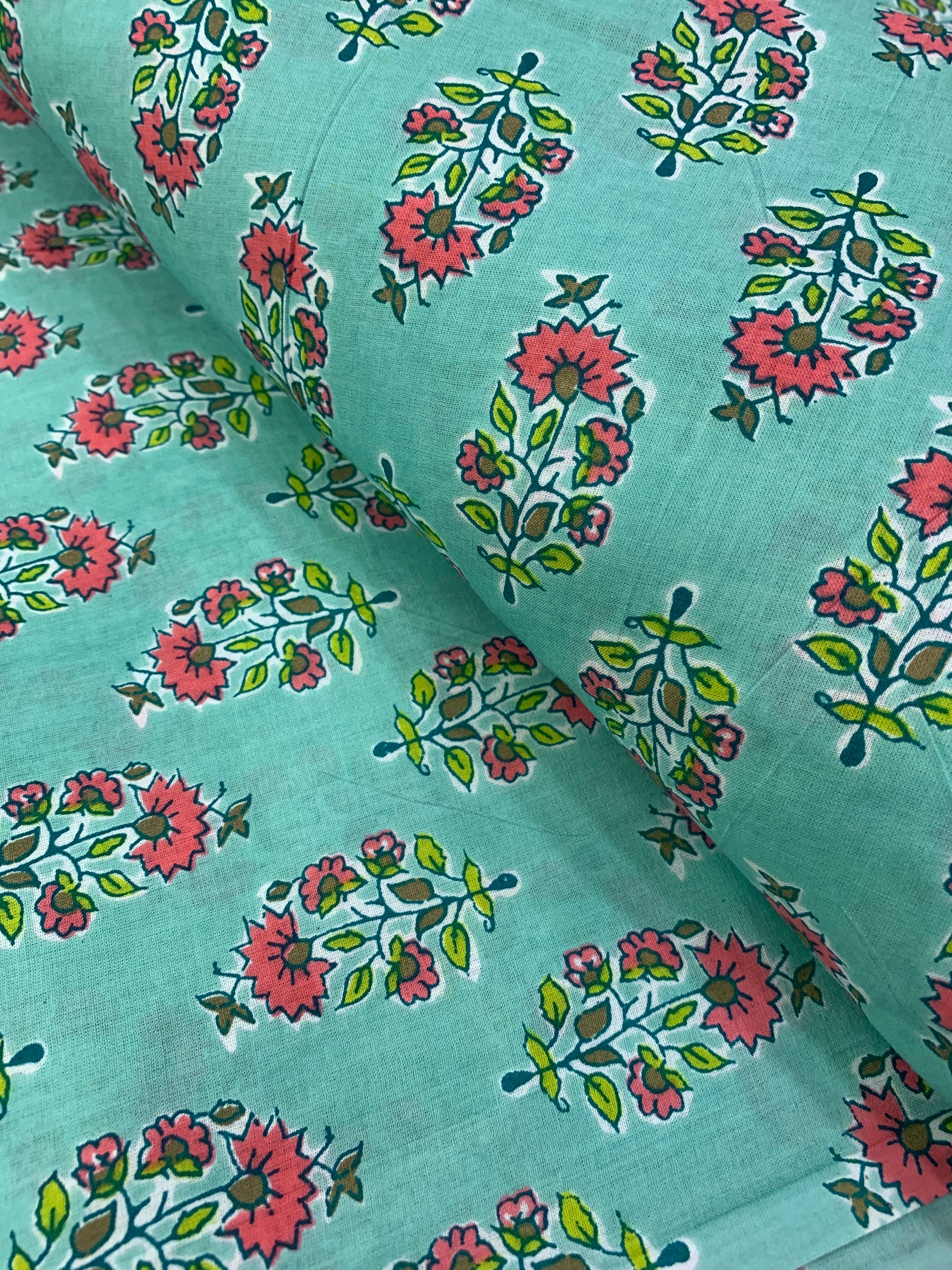 Printed pure cotton fabric