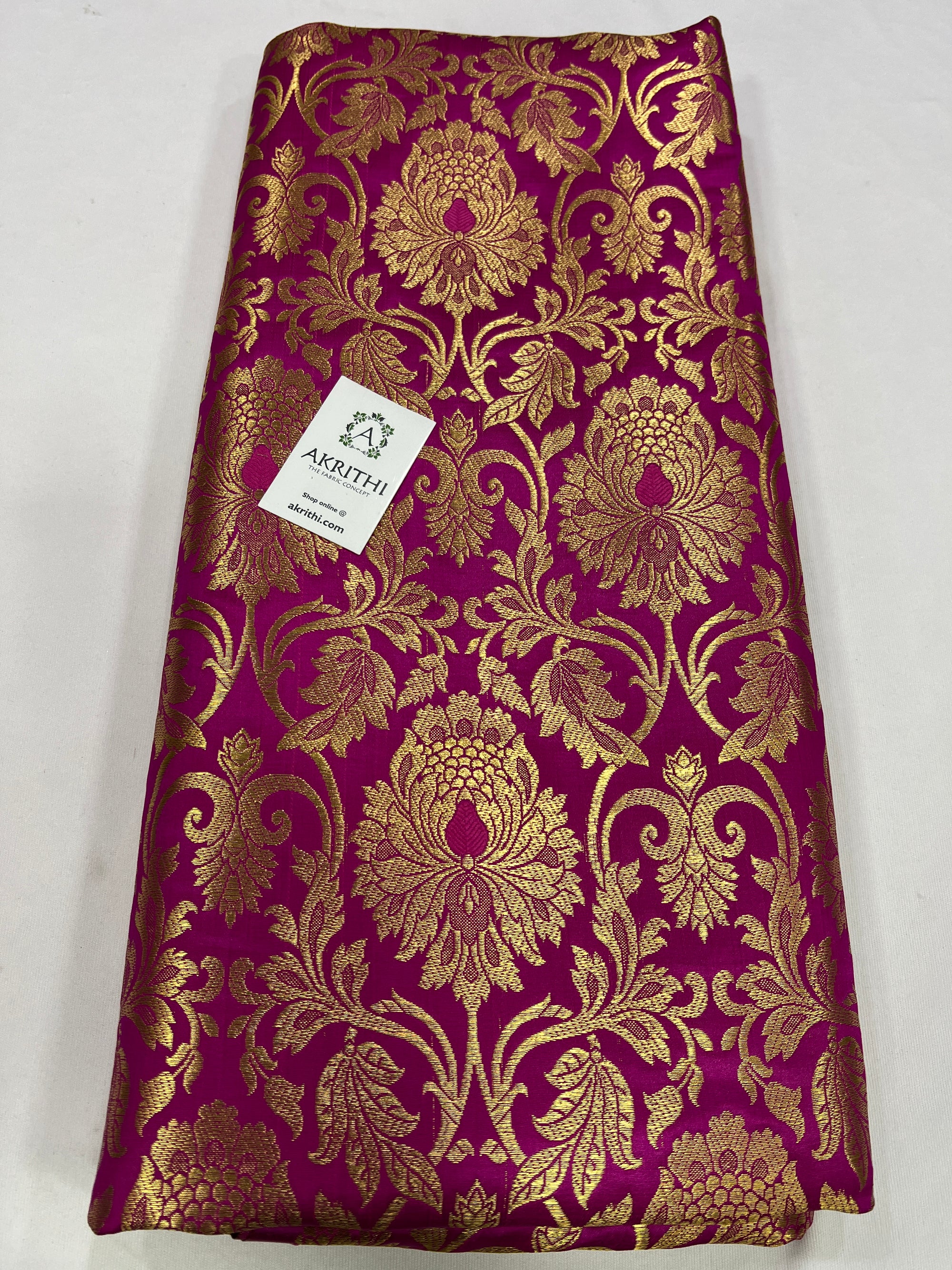 Handloom Banarasi brocade fabric
