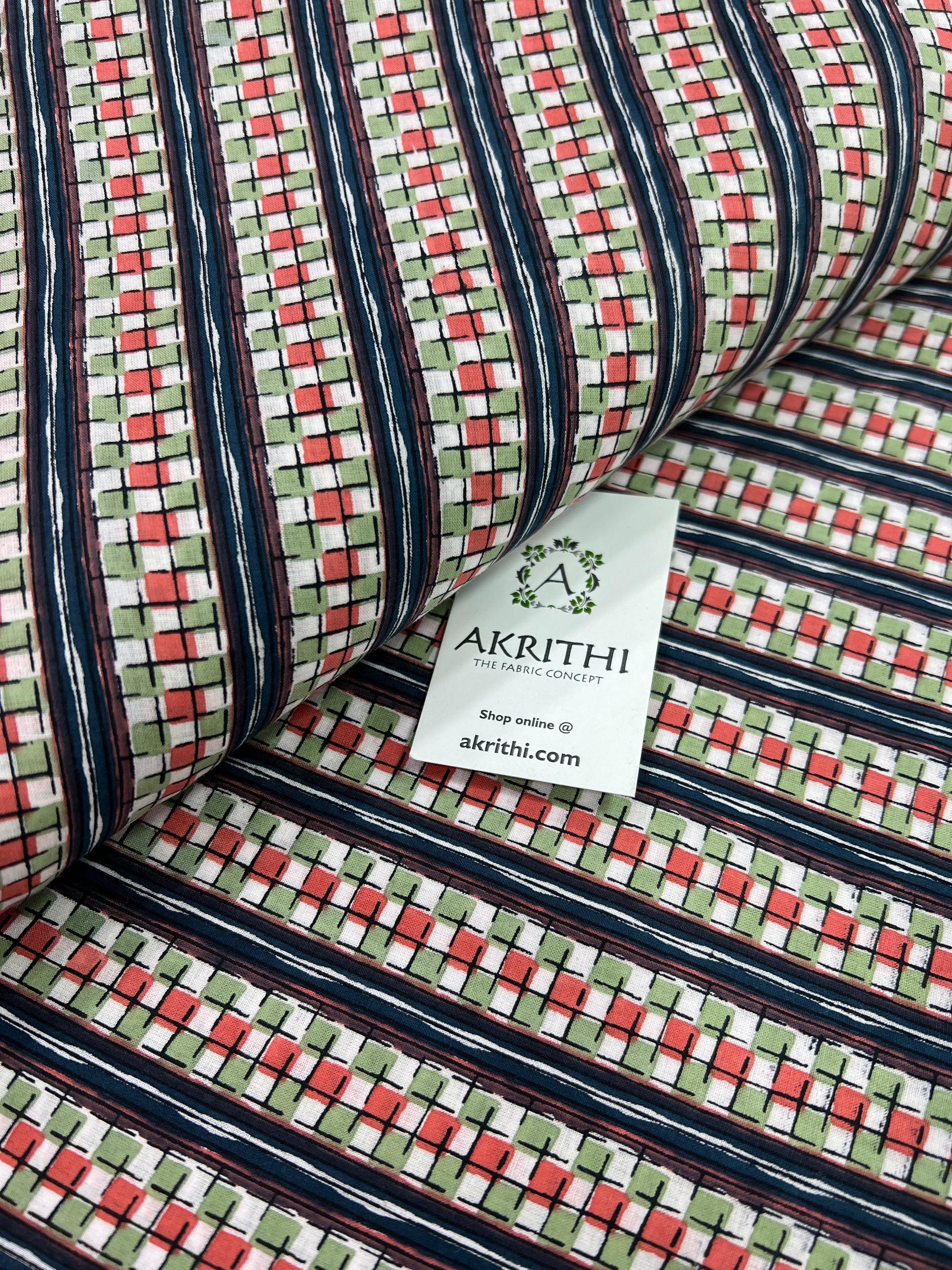 Printed pure cotton fabric