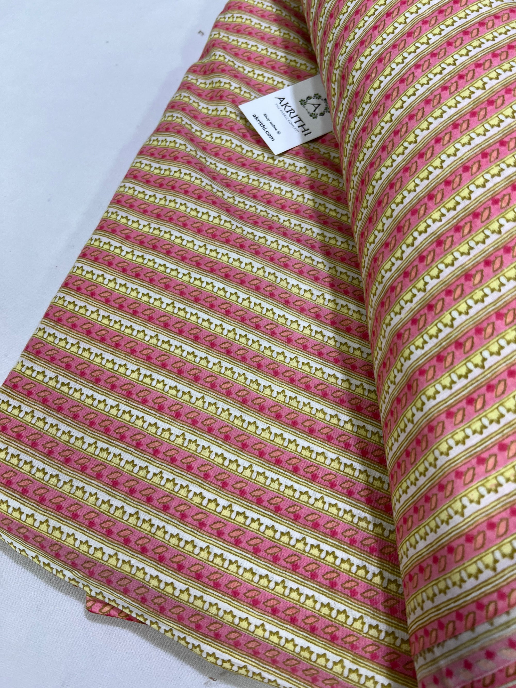 Printed pure cotton fabric