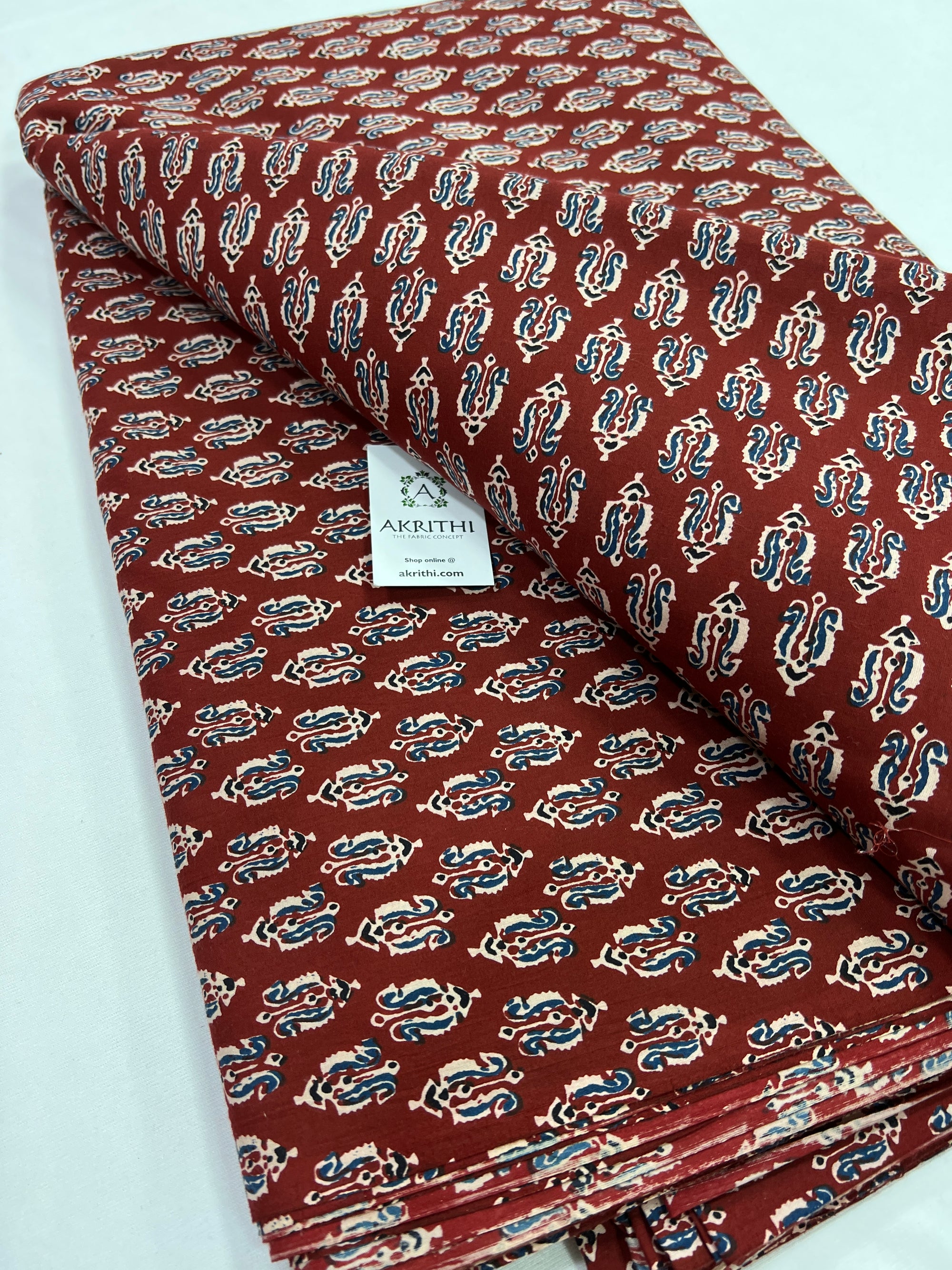 Printed pure cotton fabric