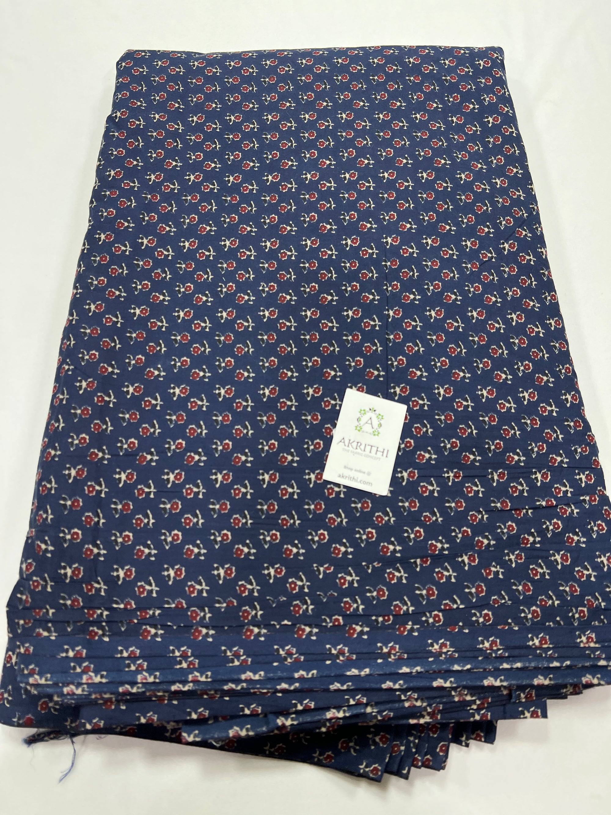 Printed pure cotton fabric