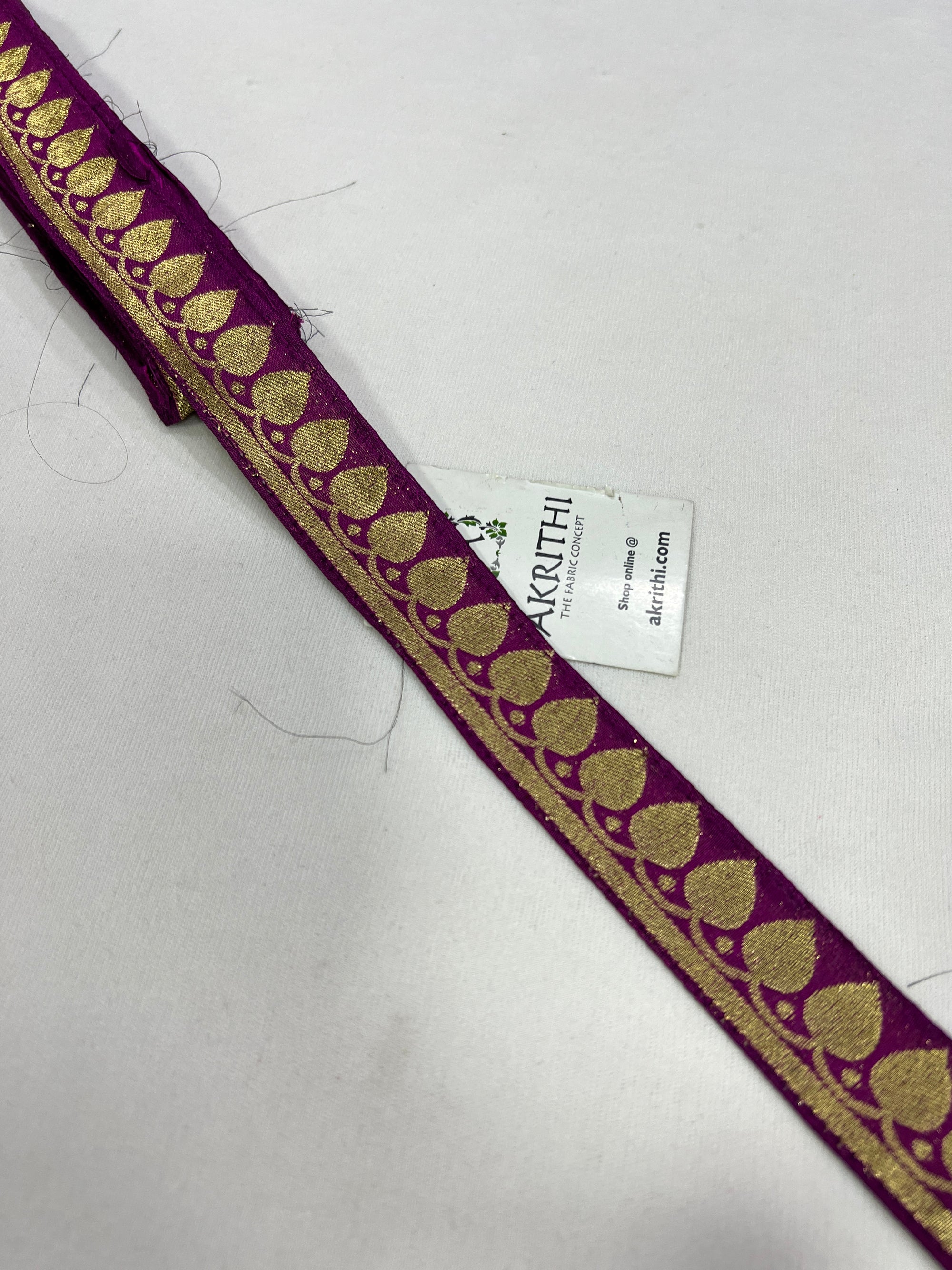Handloom Banarasi lace 5 metres roll