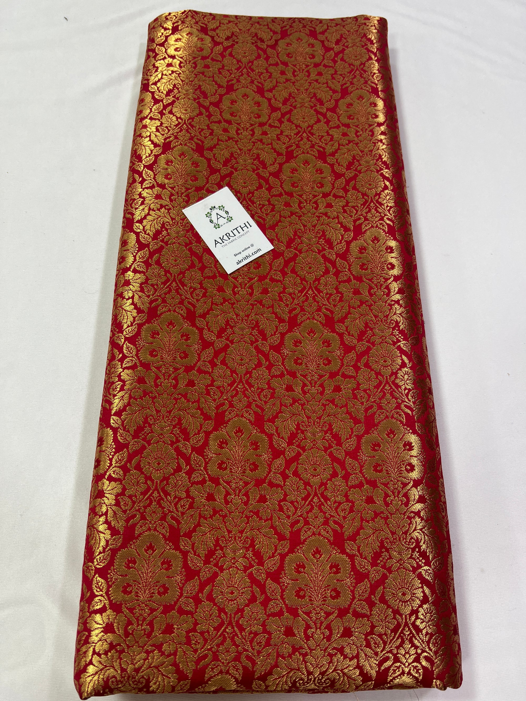 Handloom Banarasi brocade fabric