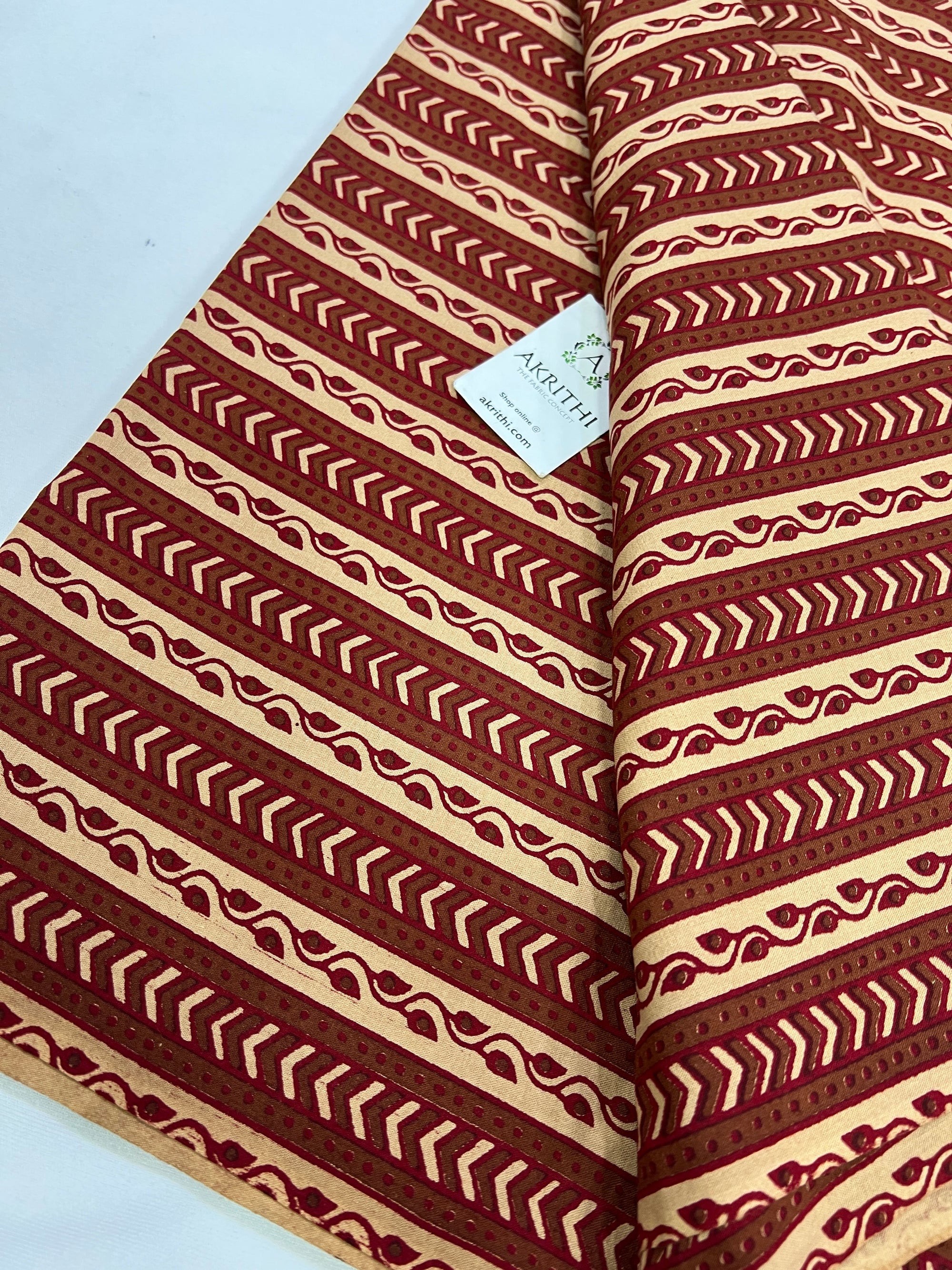 Printed pure cotton fabric