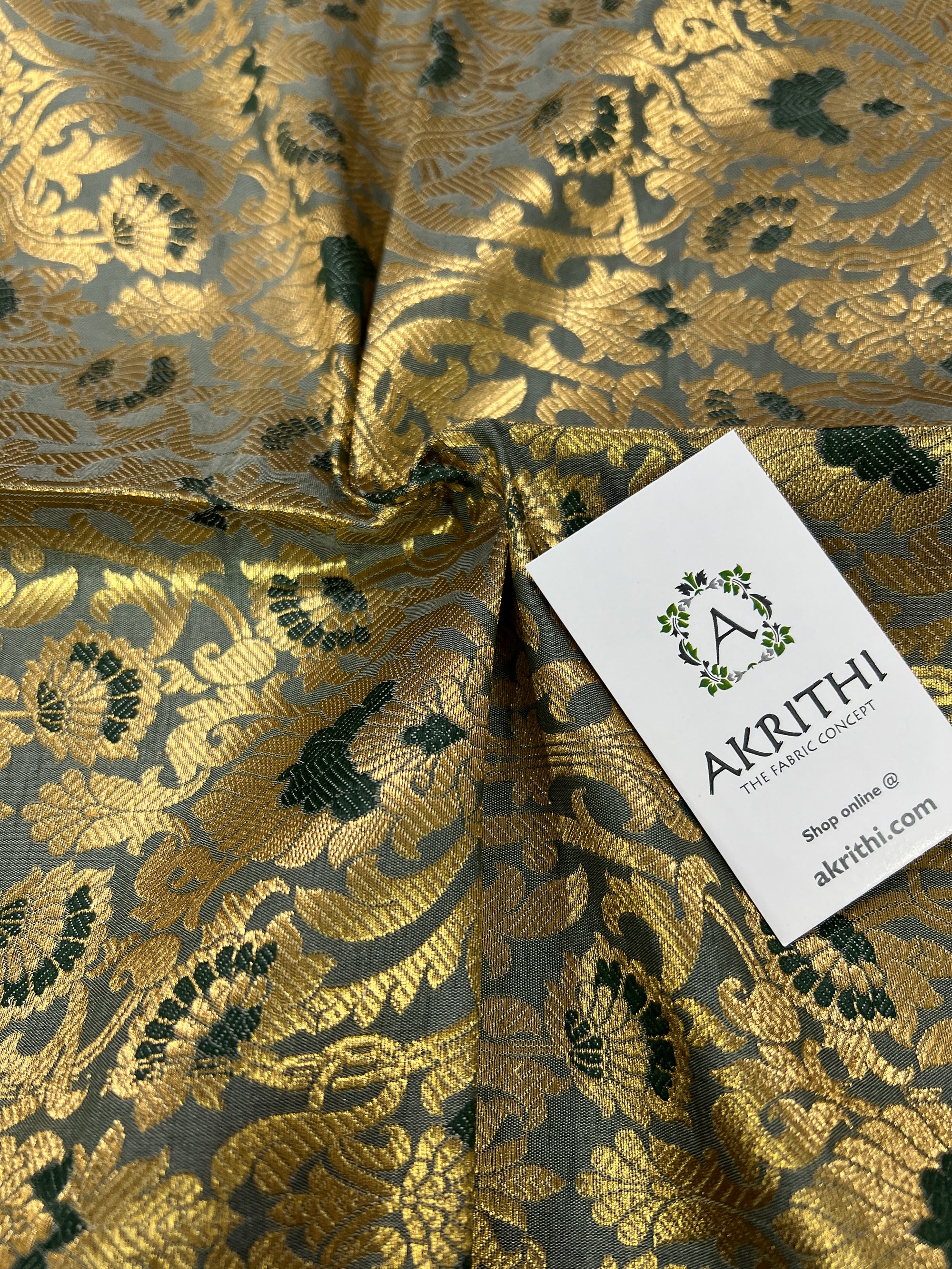 Banarasi fabric 85 cms cut