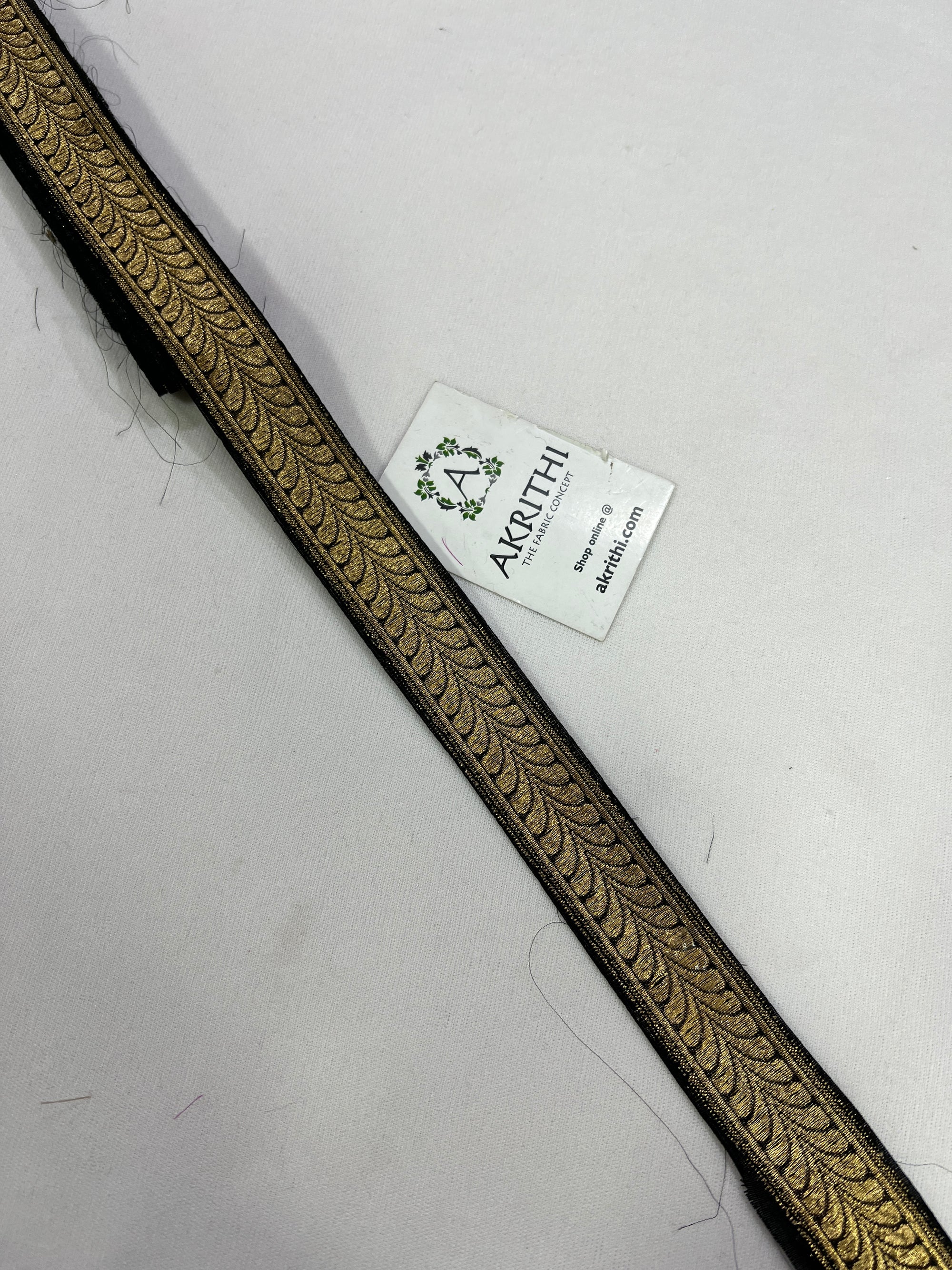 Handloom Banarasi lace 5 metres roll