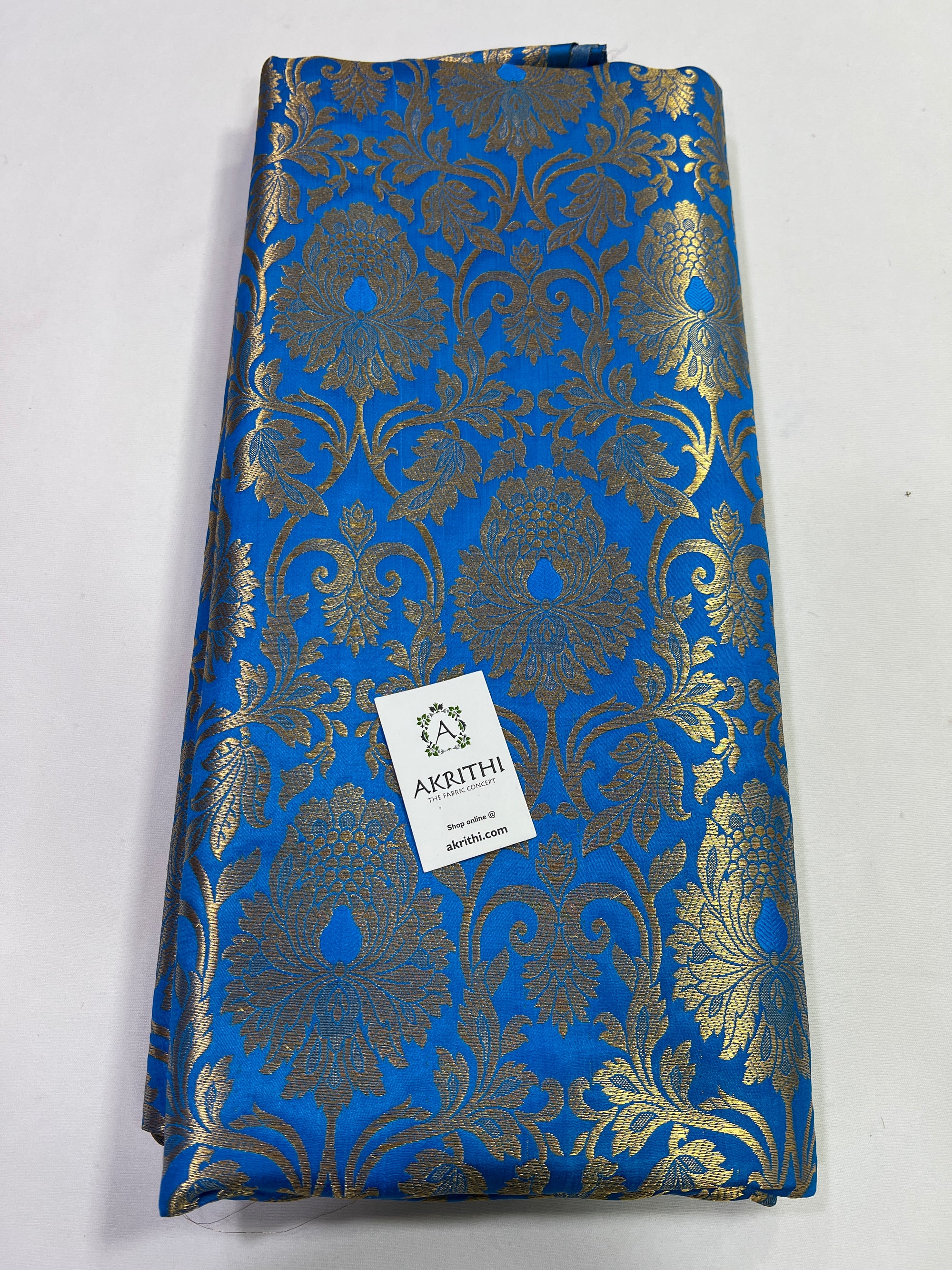 Handloom Banarasi brocade fabric
