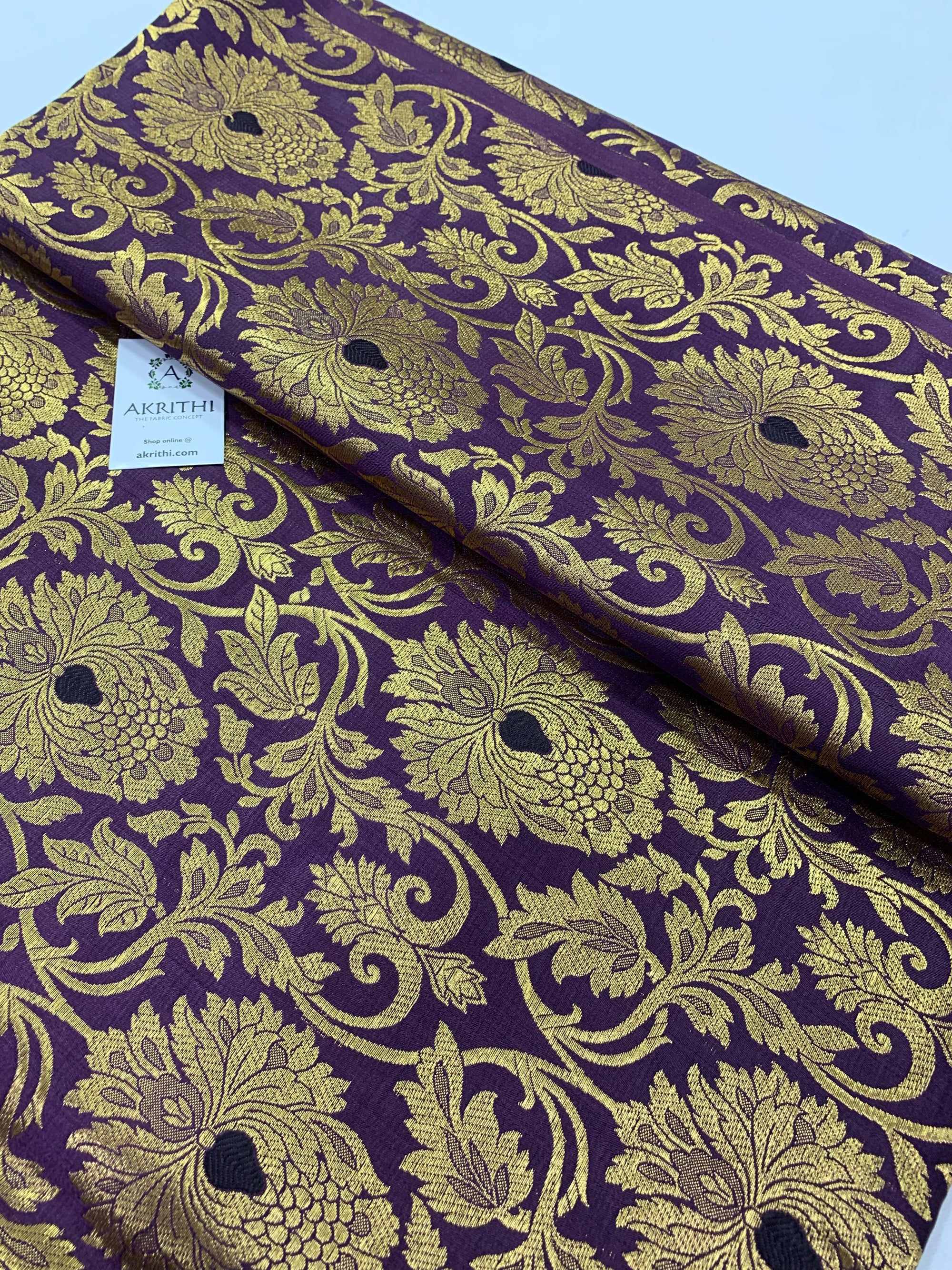 Handloom Banarasi brocade fabric