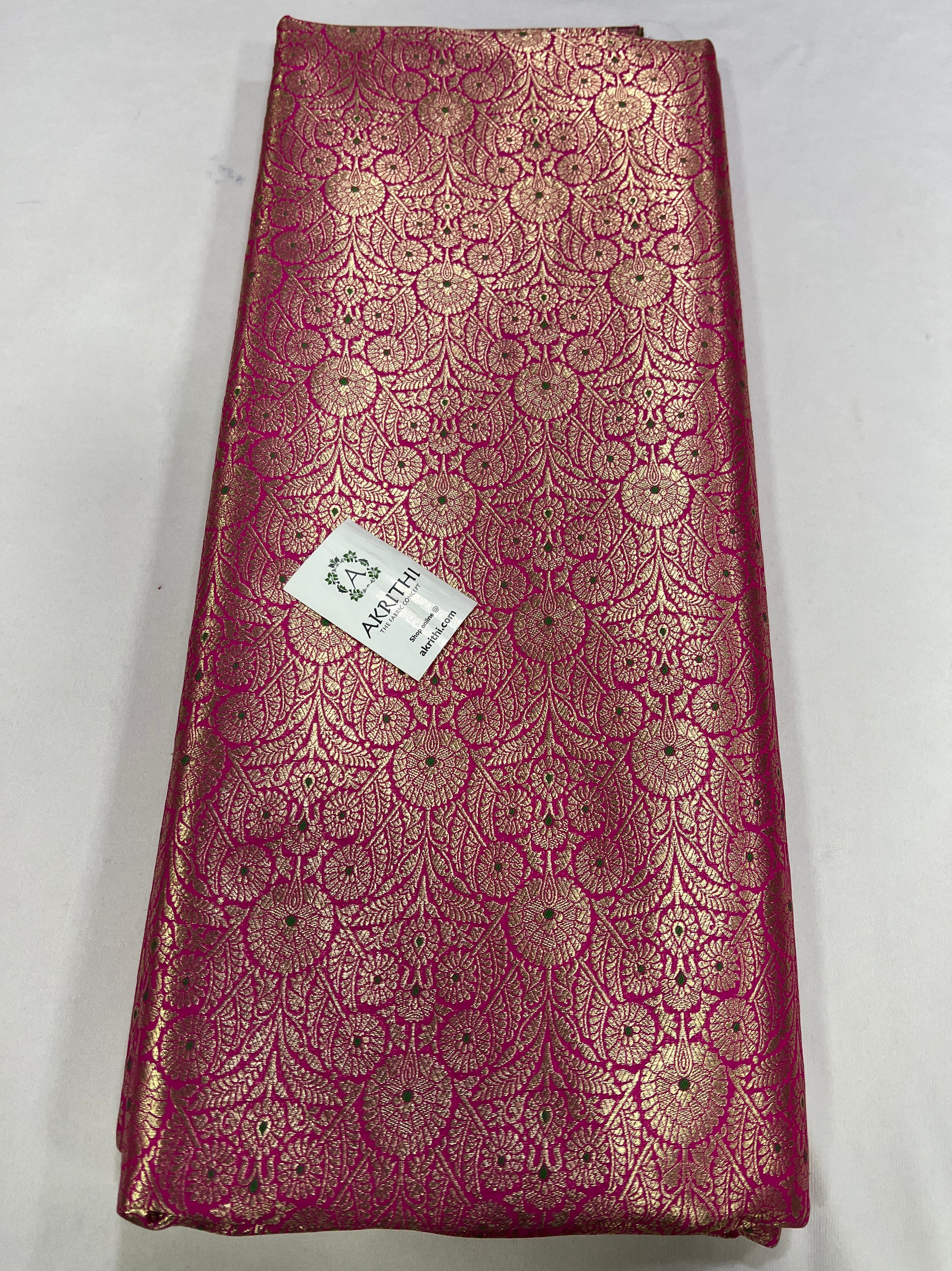 Handloom Banarasi brocade fabric