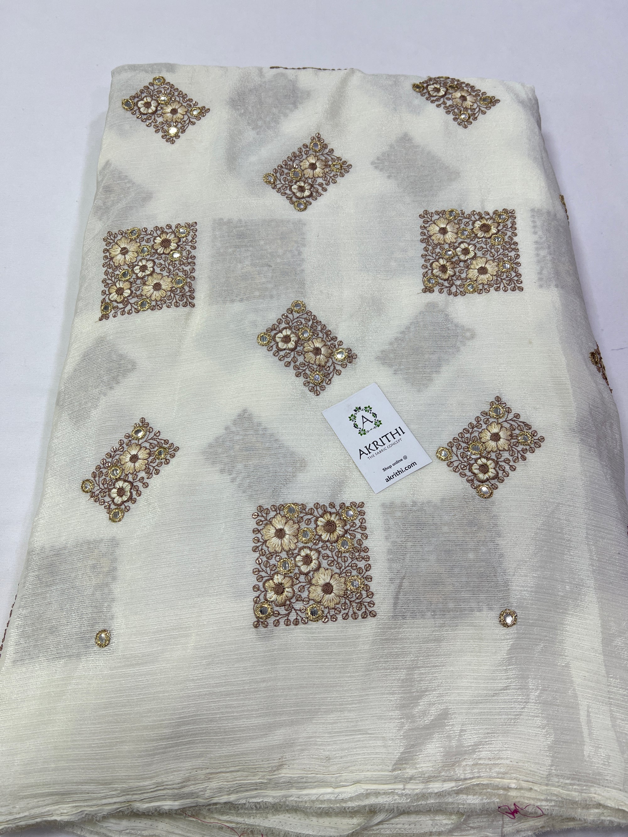 Embroidery on chinon fabric