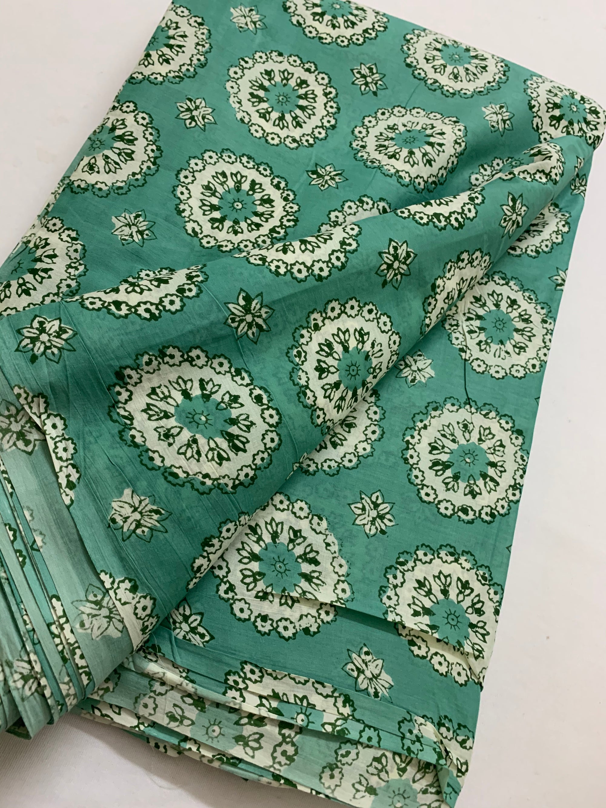 Printed pure cotton fabric