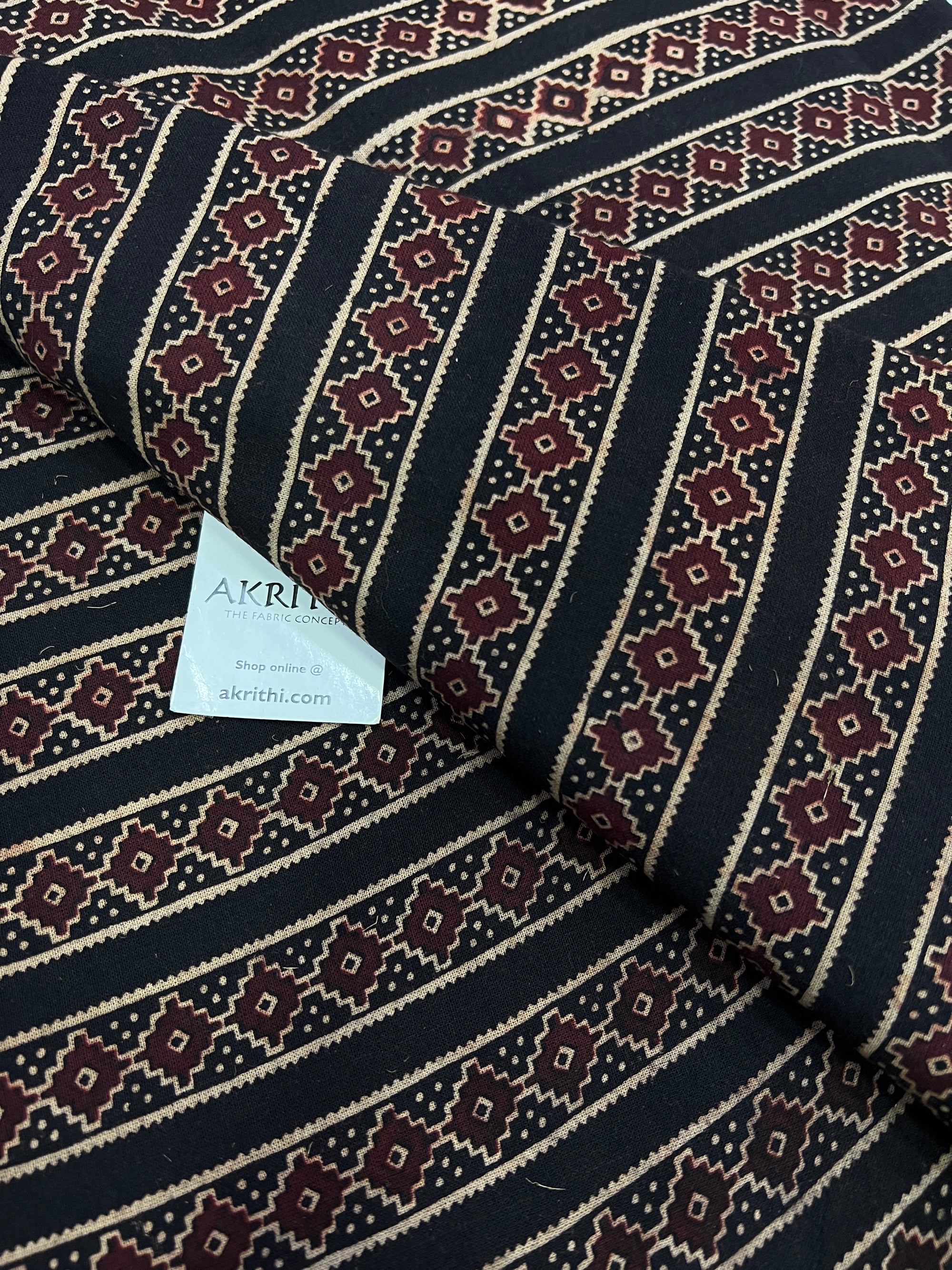 Printed pure cotton fabric