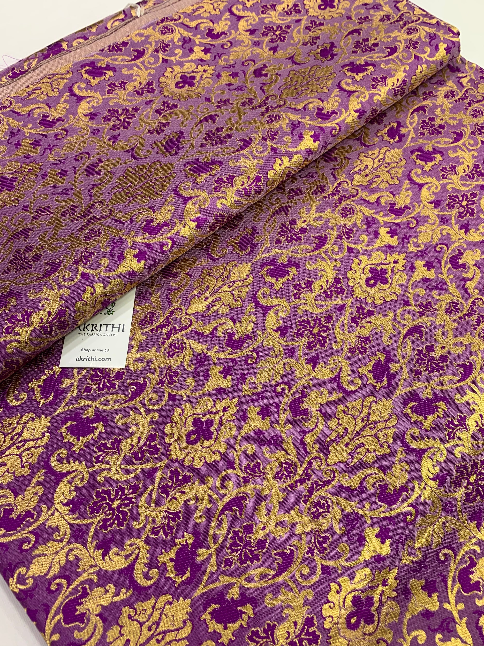 Handloom Banarasi brocade fabric