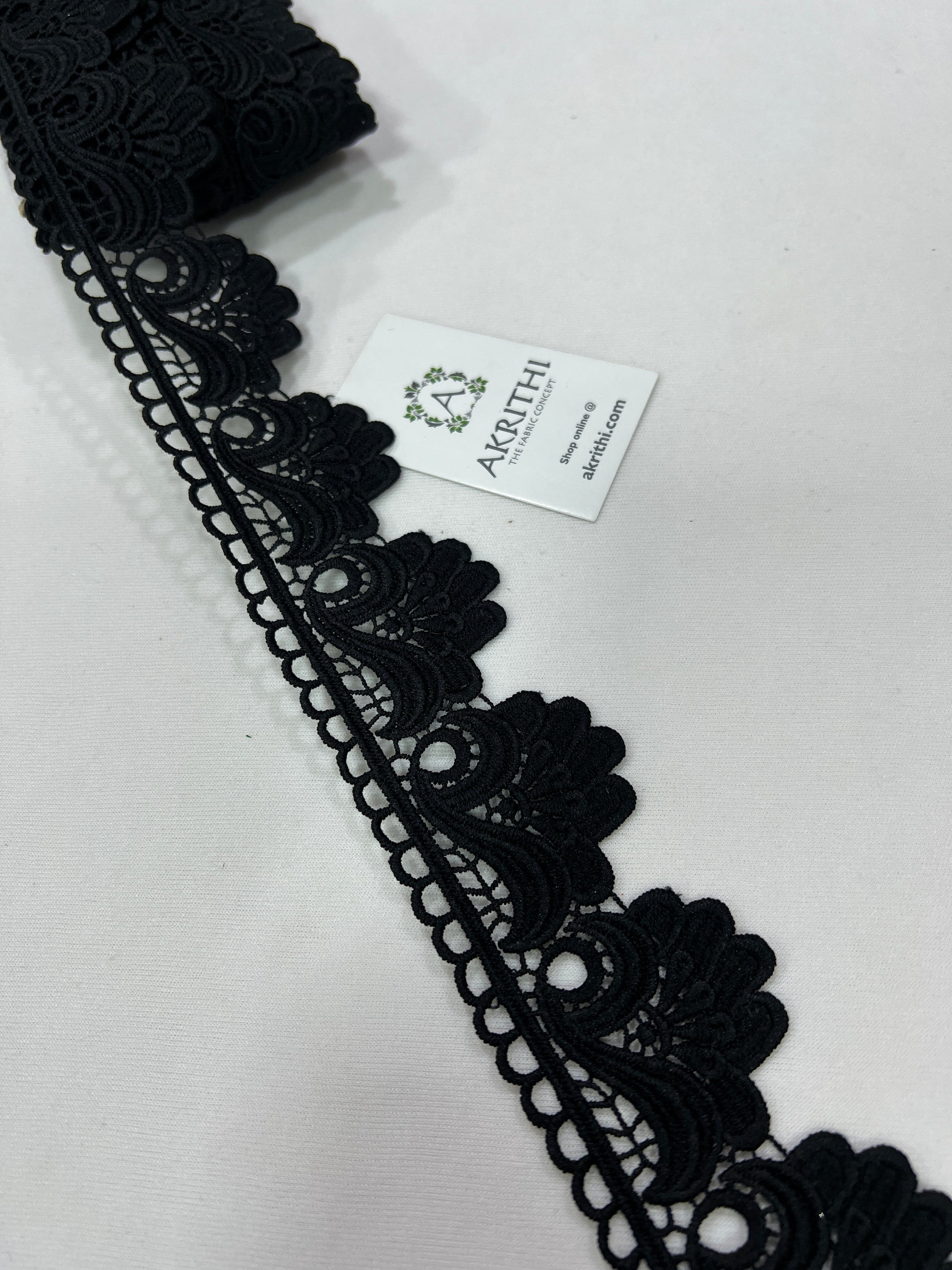Crochet lace per metre