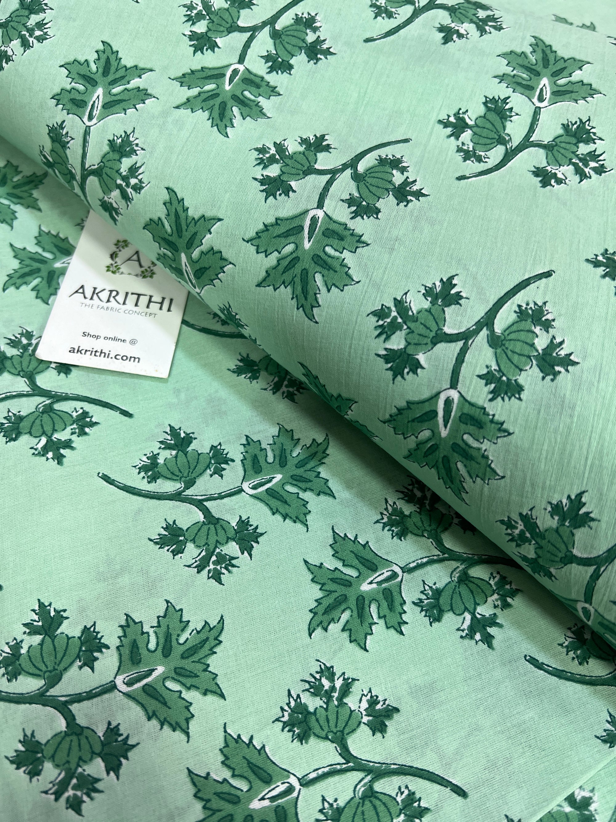 Printed pure cotton fabric