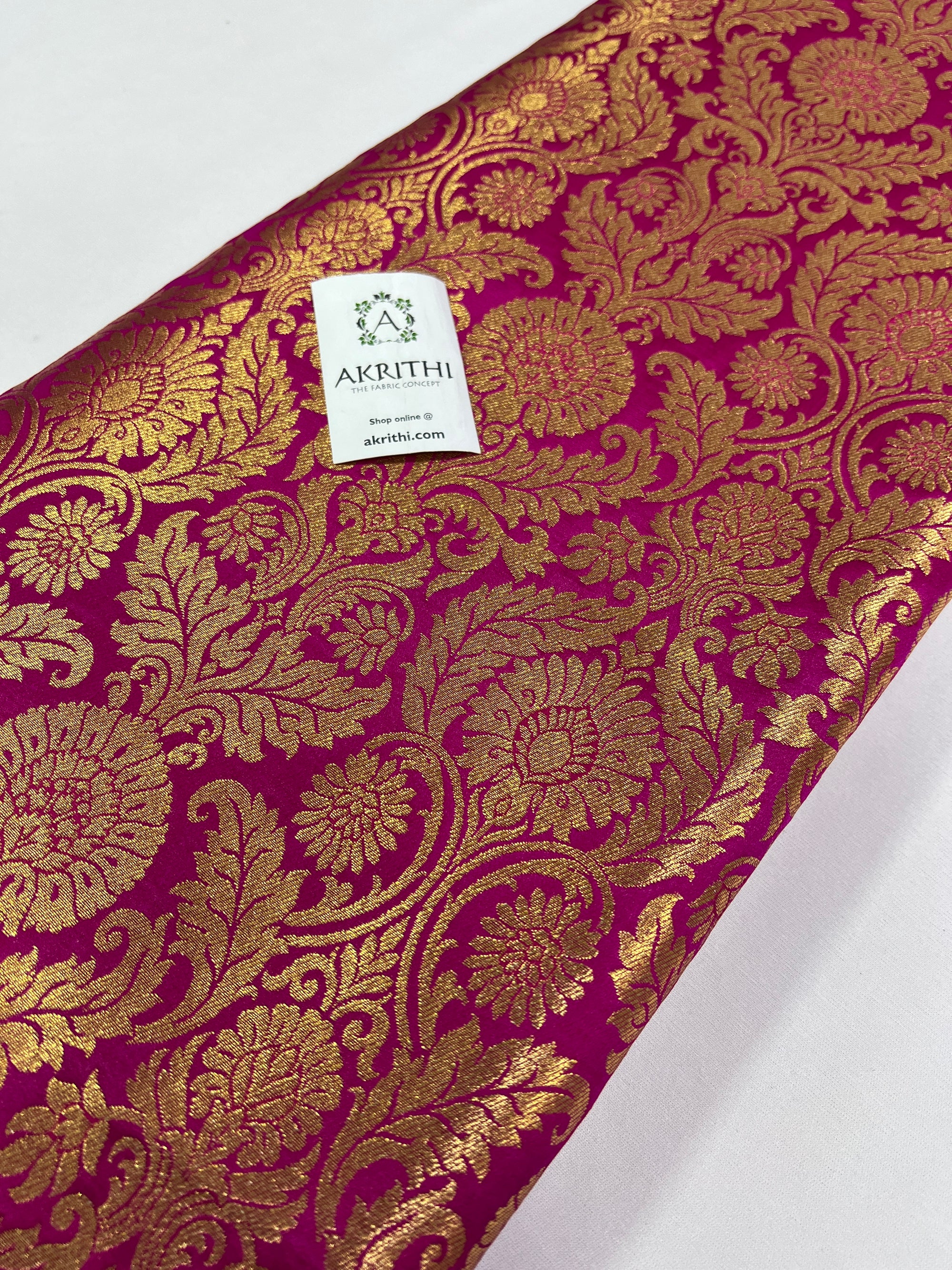 Handloom Banarasi brocade fabric