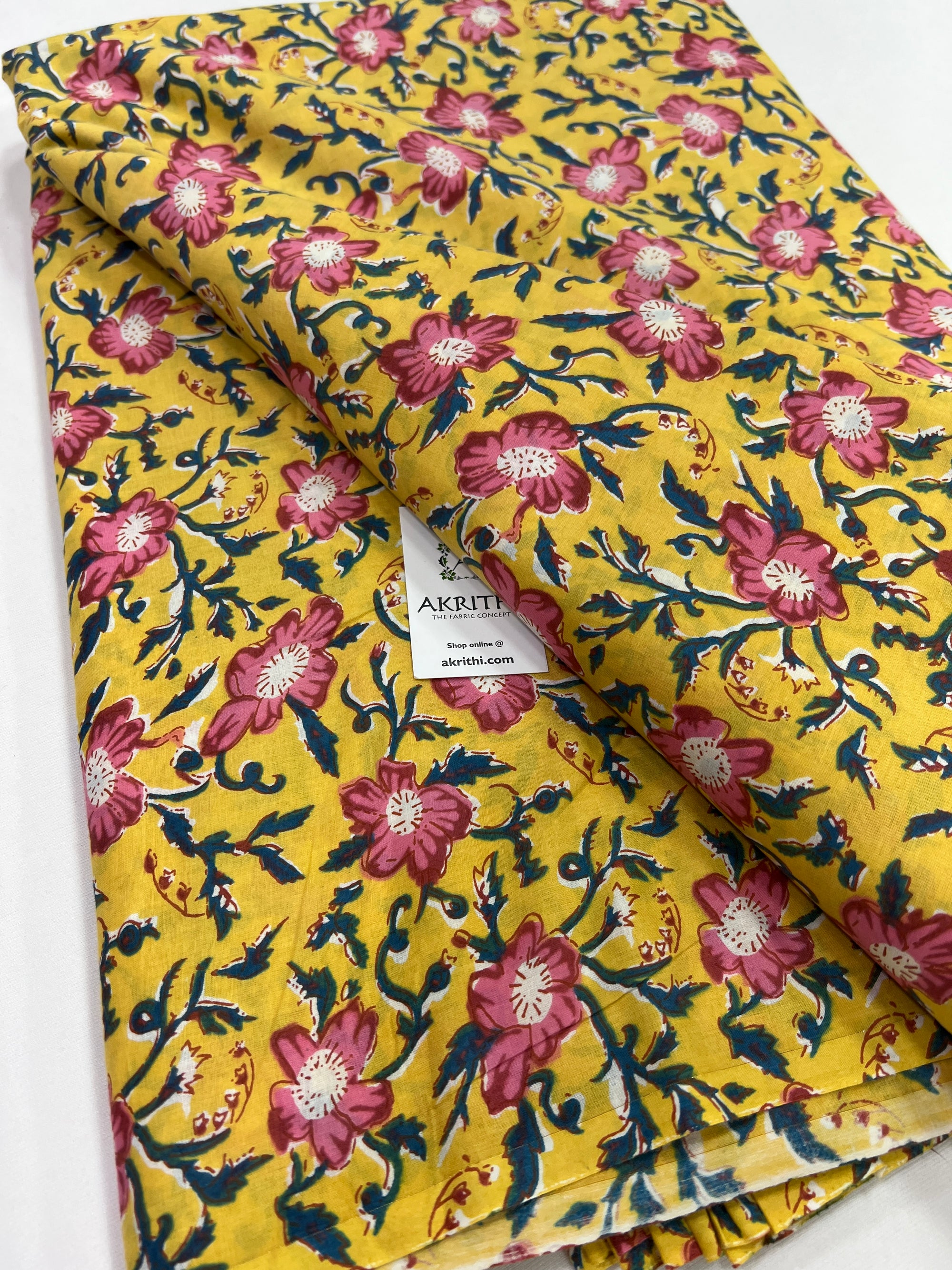 Printed pure cotton fabric