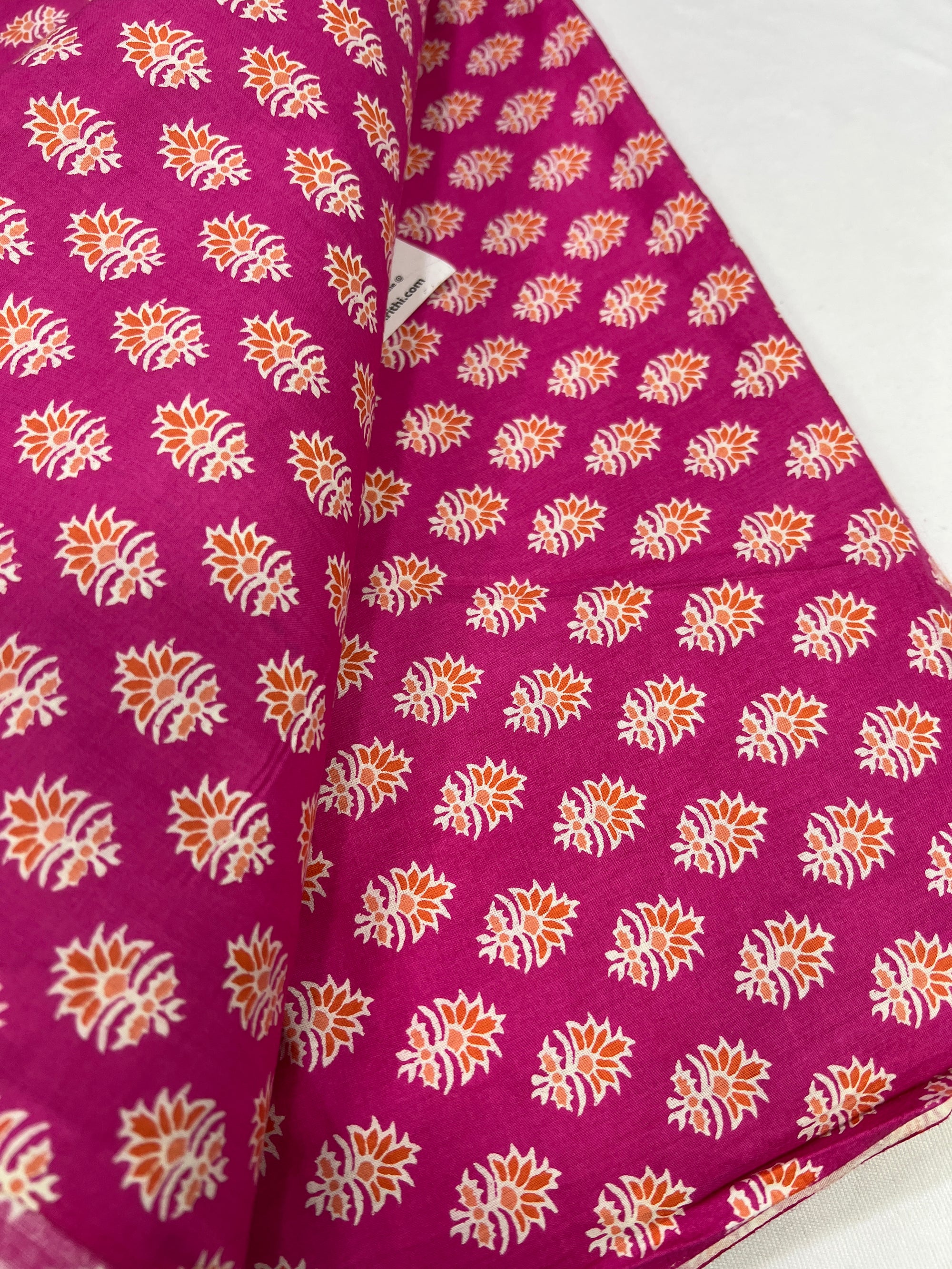 Printed pure cotton fabric