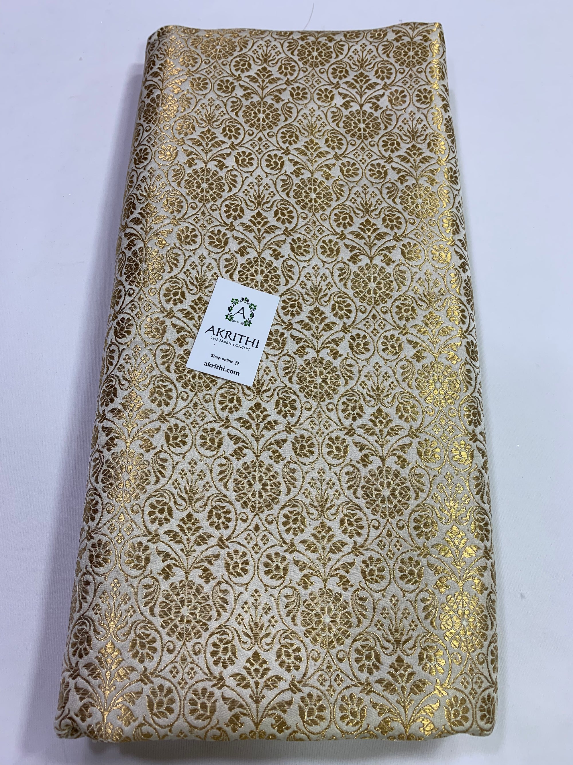 Handloom Banarasi brocade fabric
