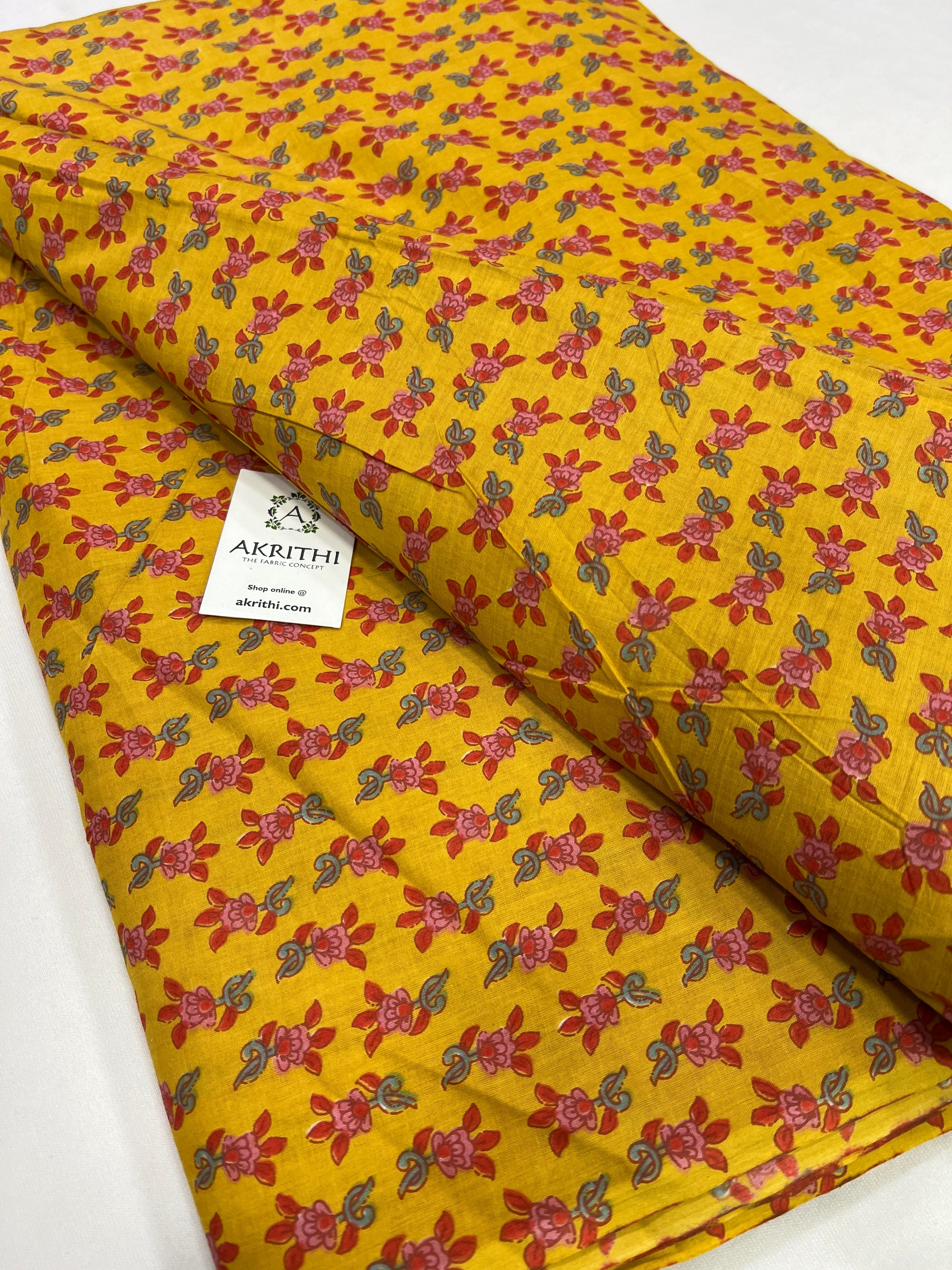 Printed pure cotton fabric