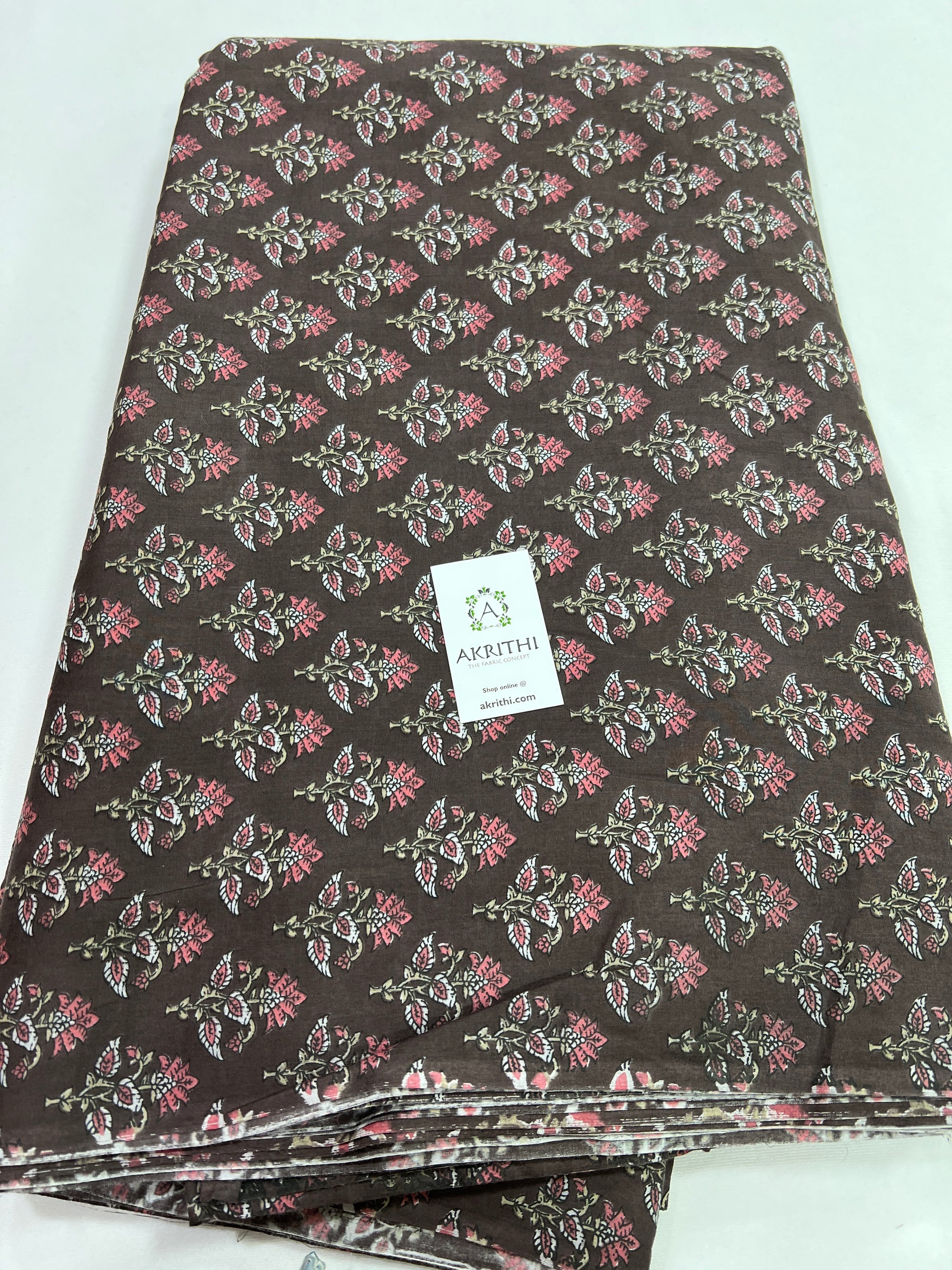 Printed pure cotton fabric