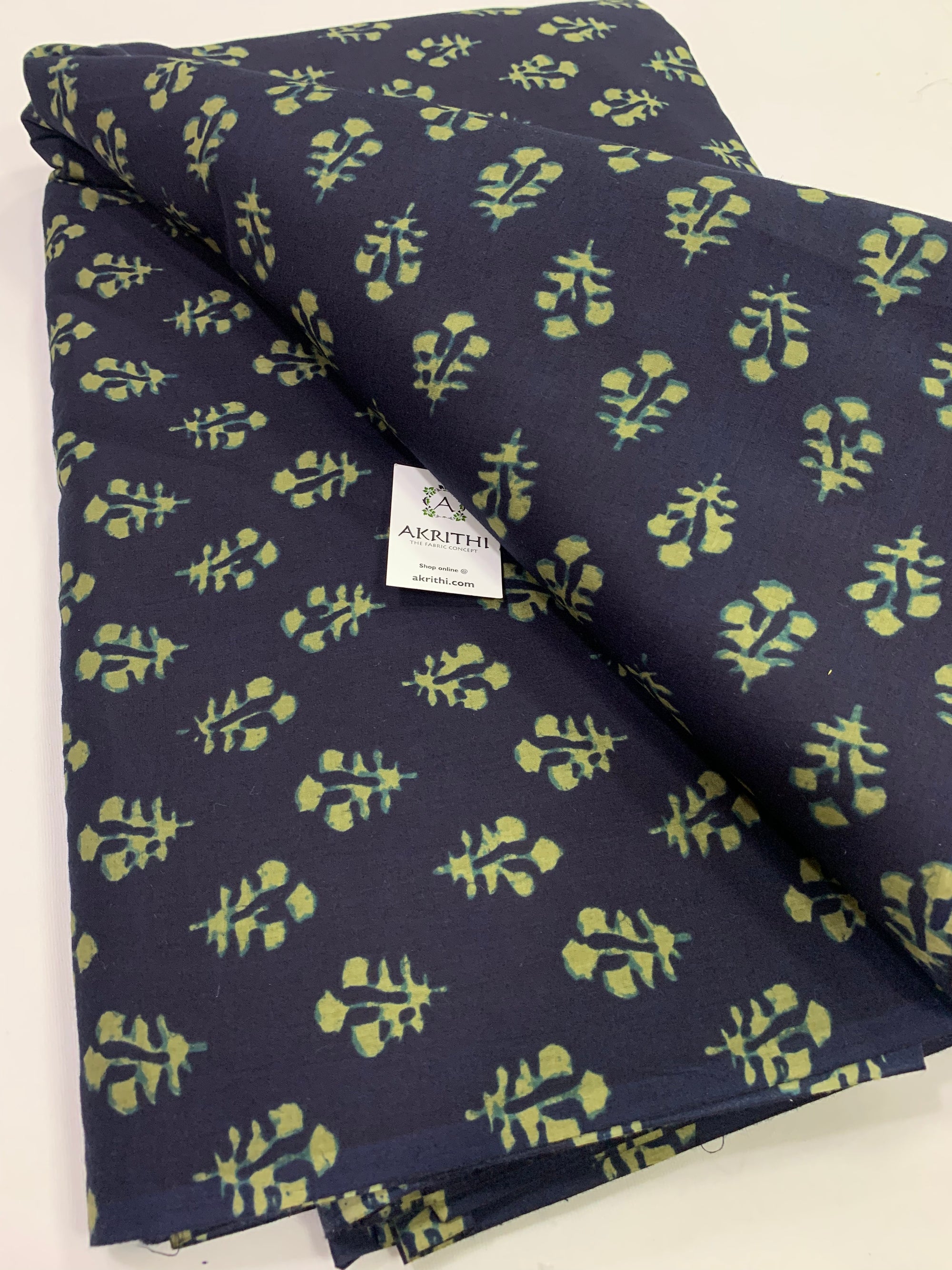 Printed pure cotton fabric