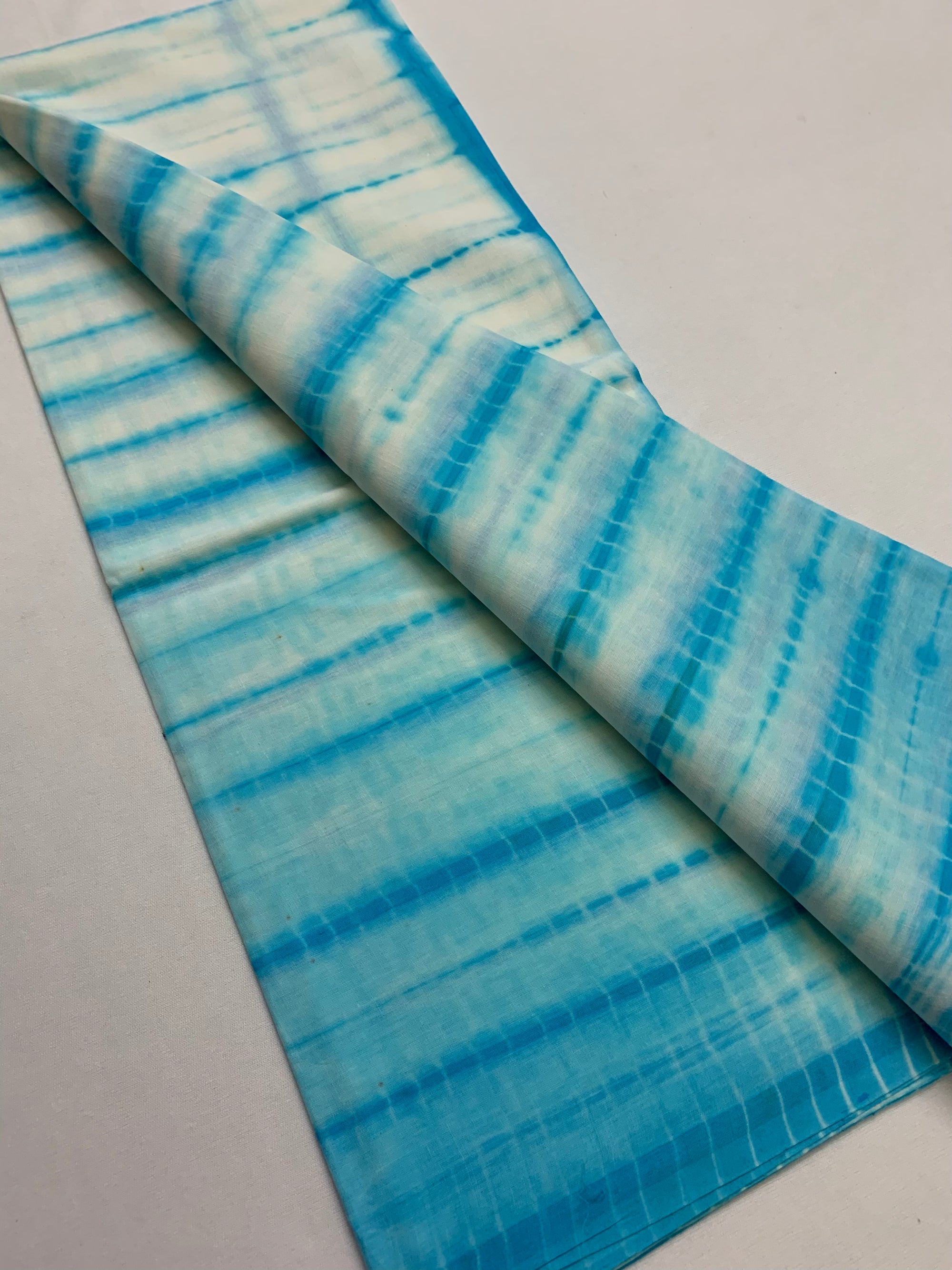 Tie and dye mul cotton fabric