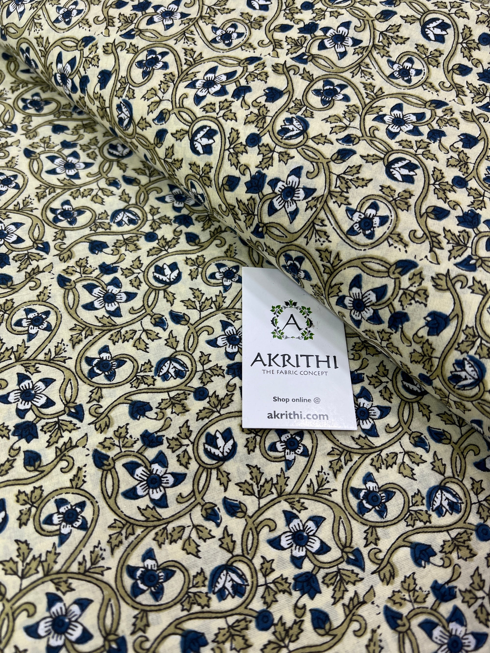 Printed pure cotton fabric