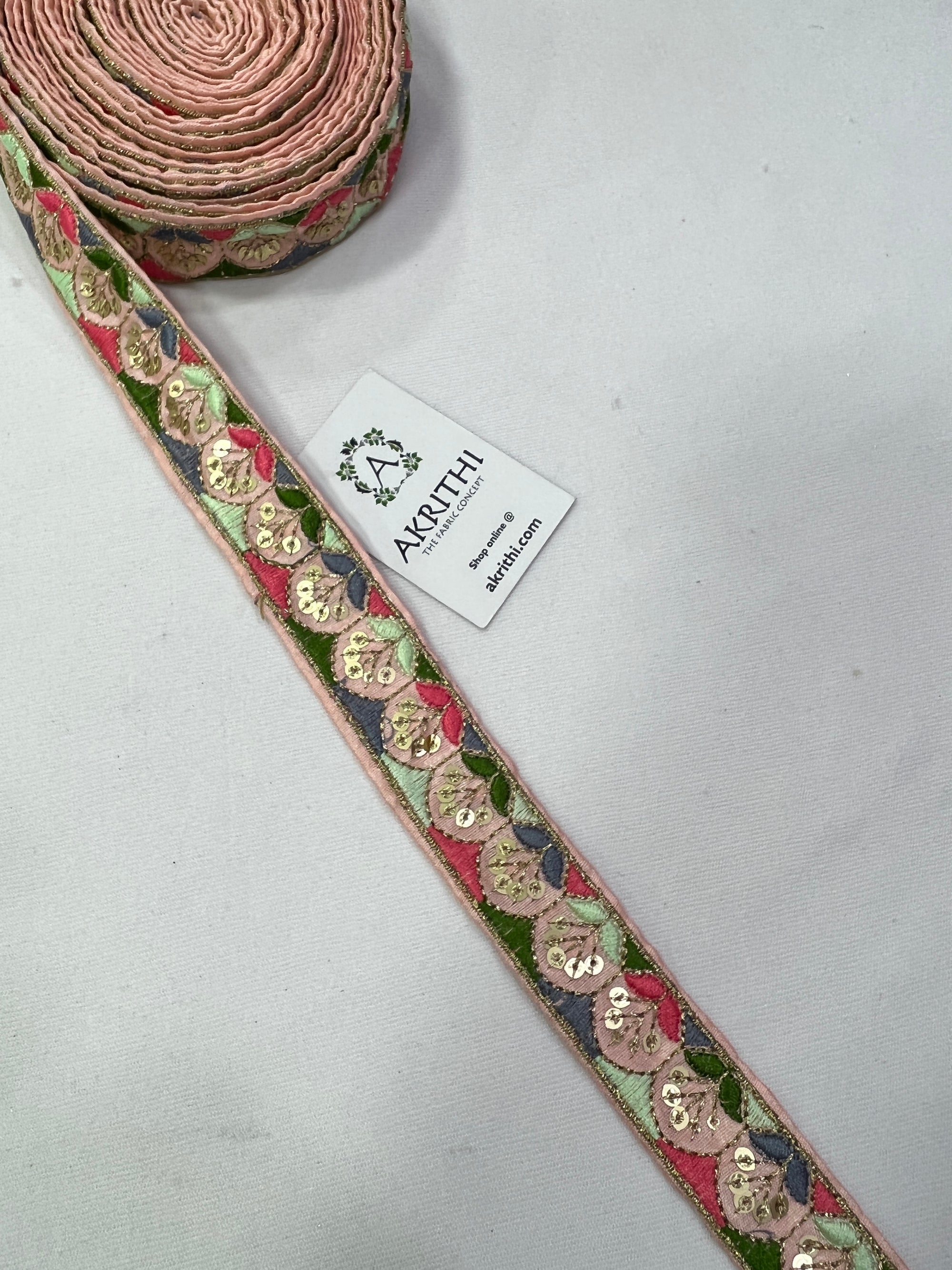 Embroidered lace 9 metres roll