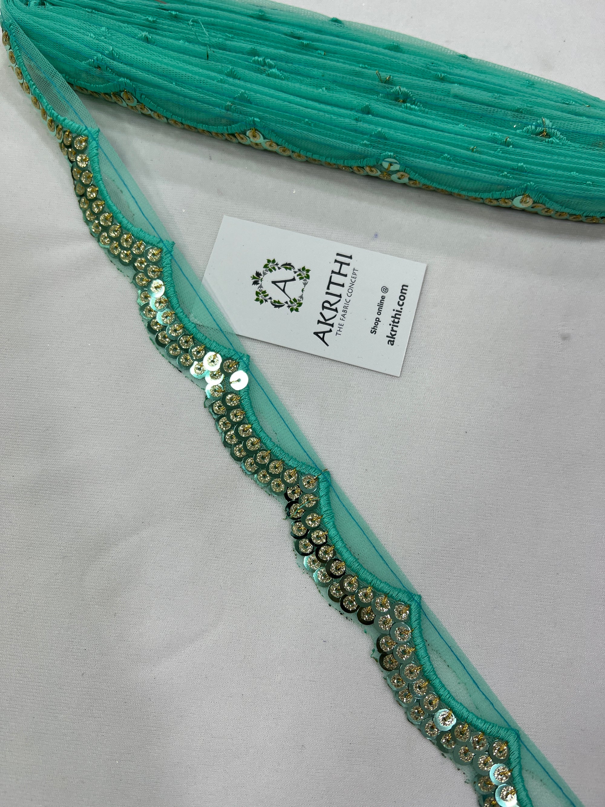 Embroidered lace 9 metres roll
