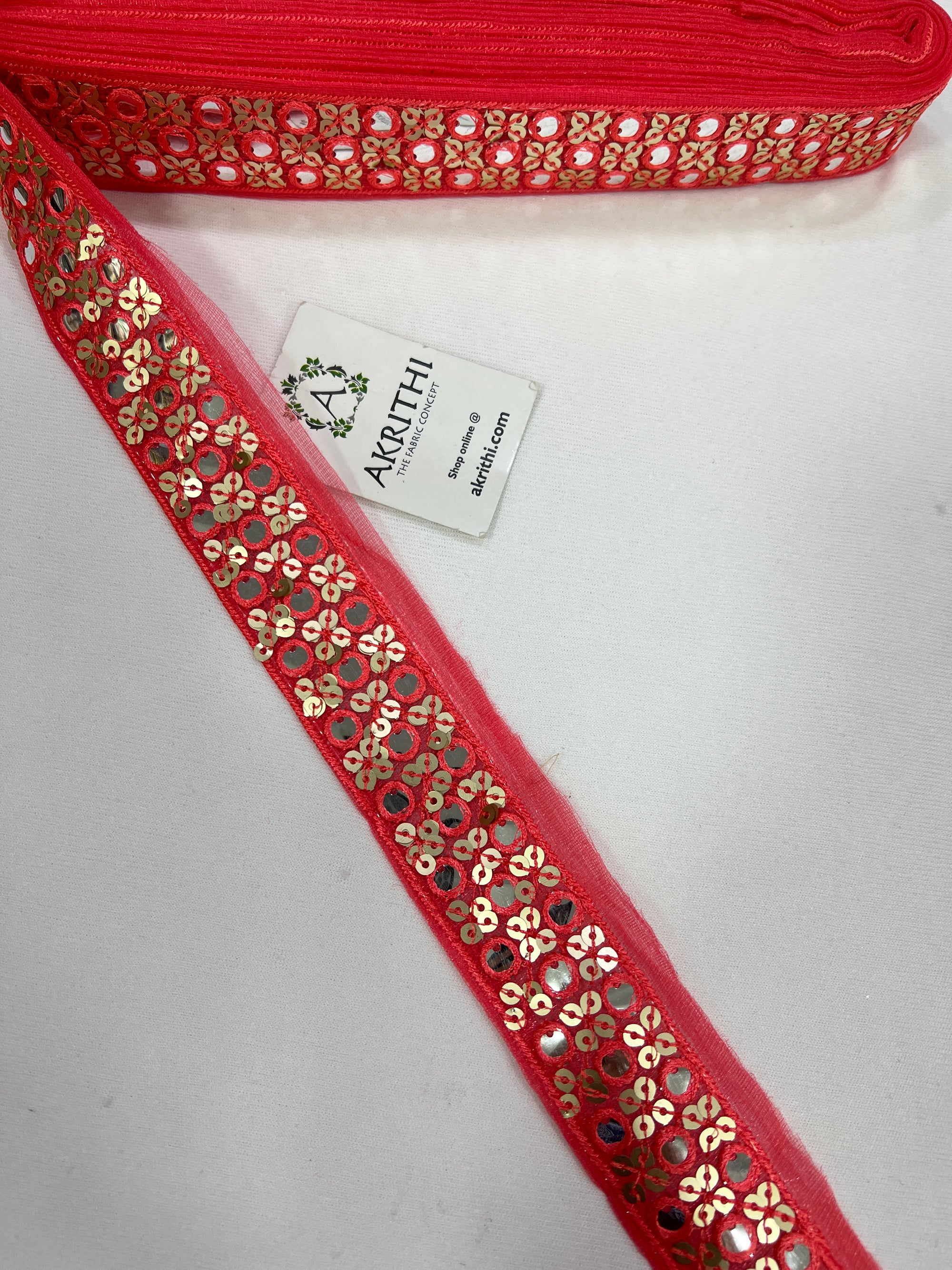 Embroidered lace 9 metres roll