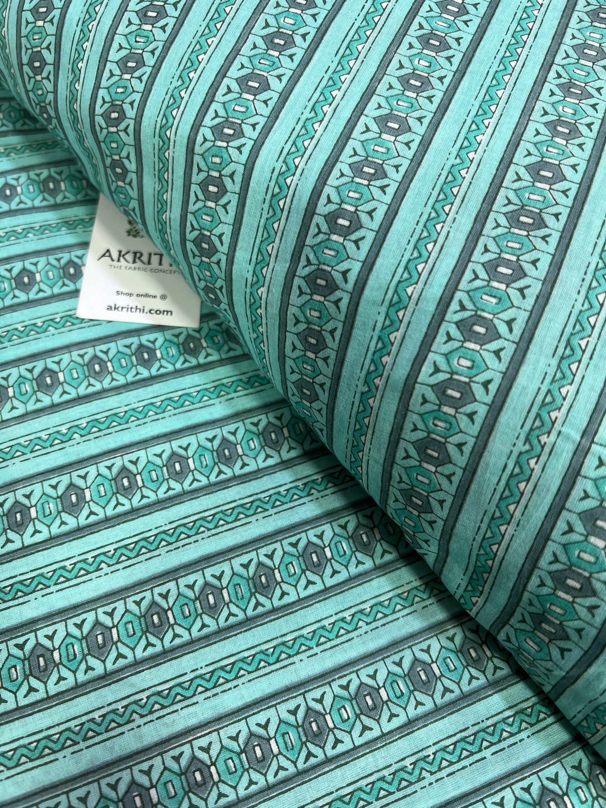 Printed pure cotton fabric