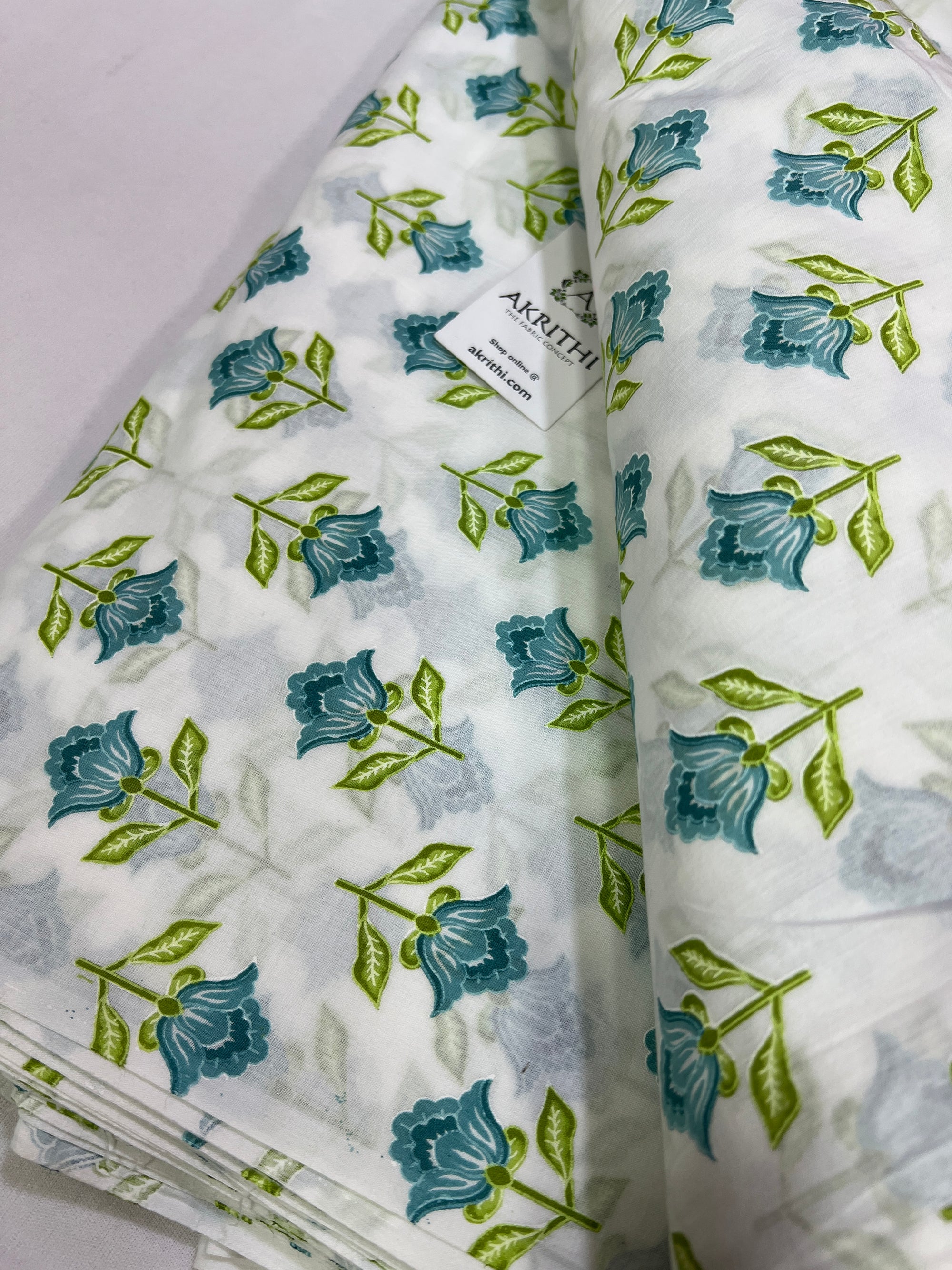 Printed pure cotton fabric