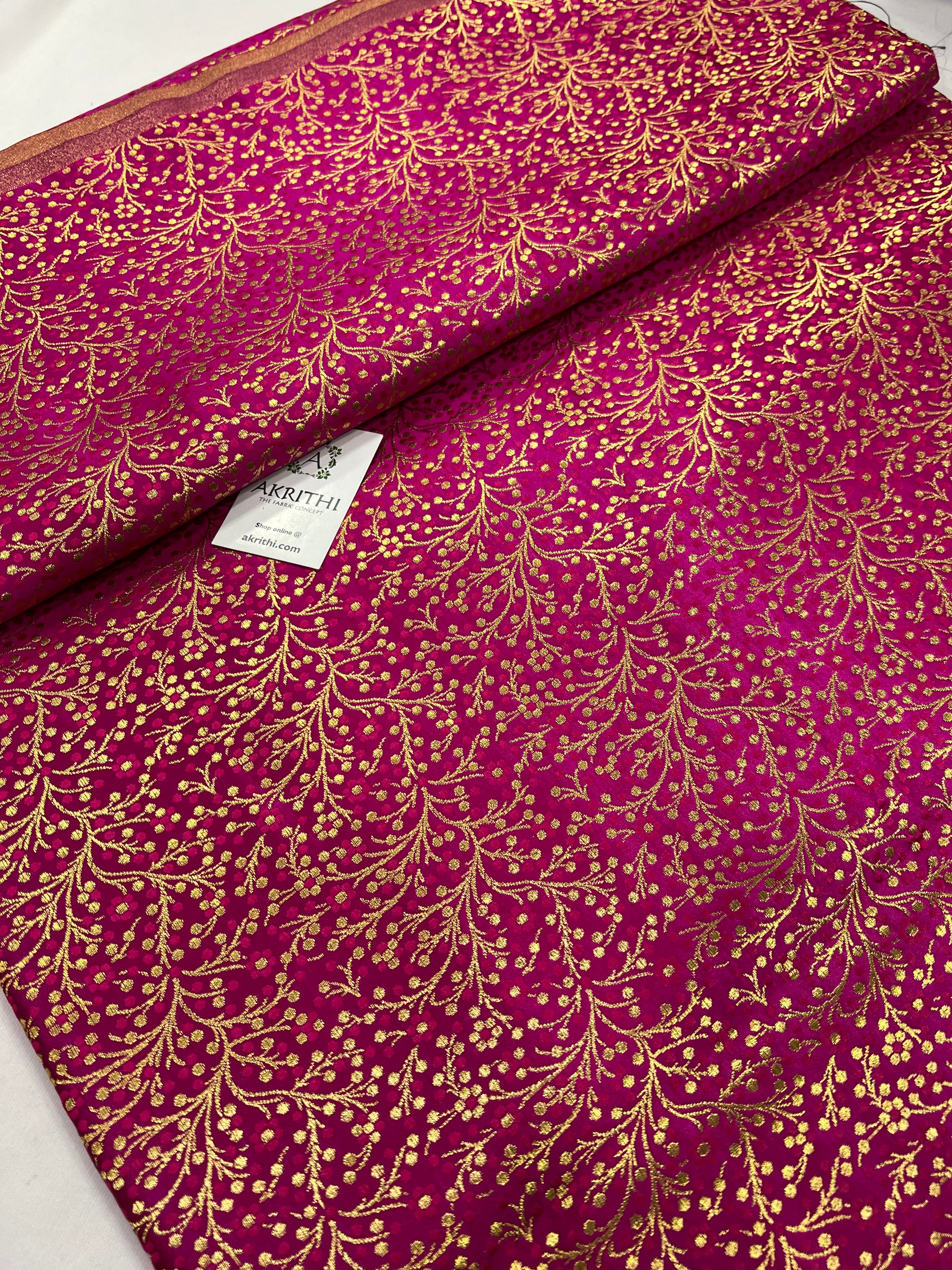 Handloom Banarasi brocade fabric